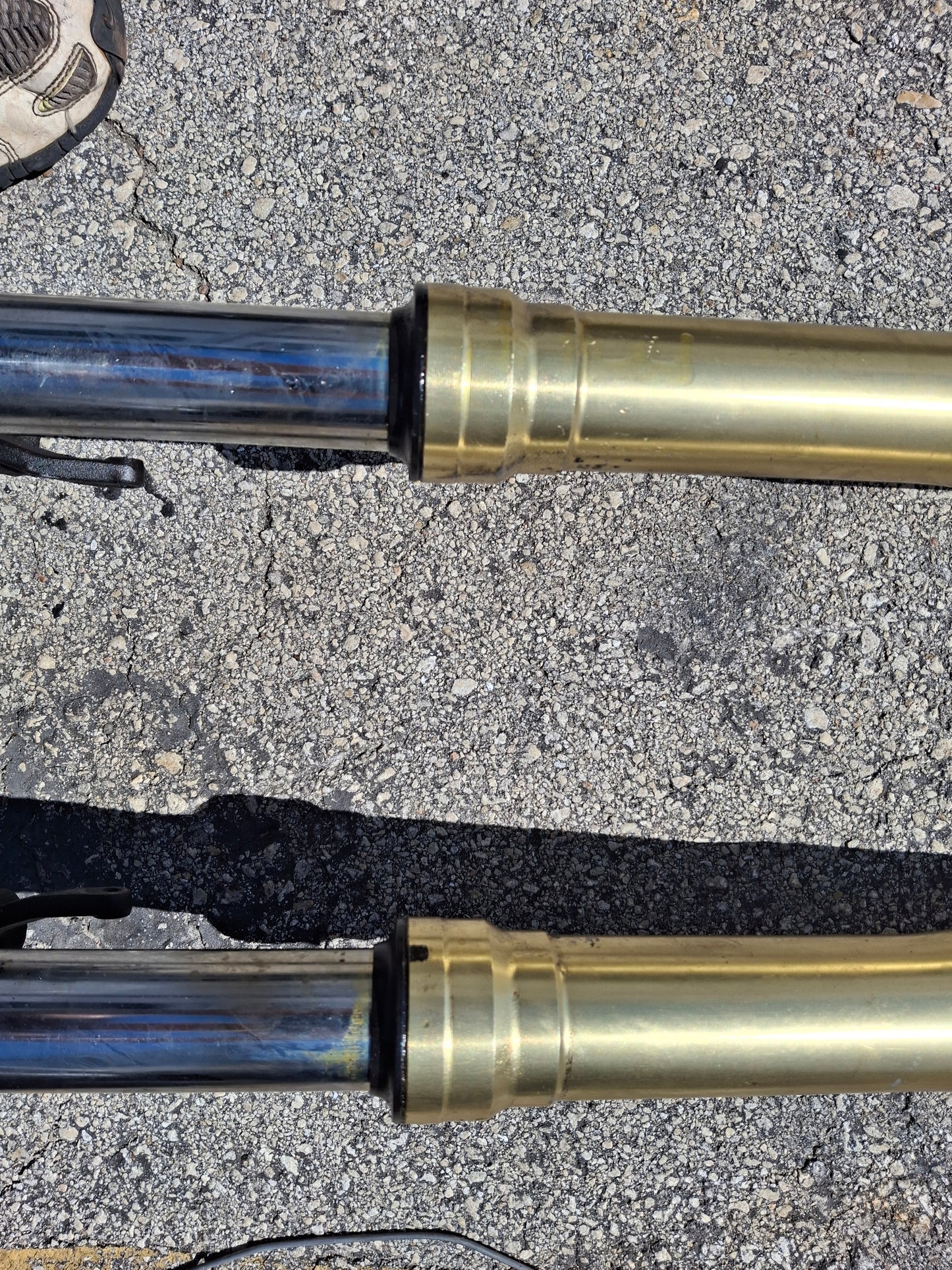 05 06 Honda CBR600RR Forks 600RR Front End Inverted With Axle MEE CBR 600