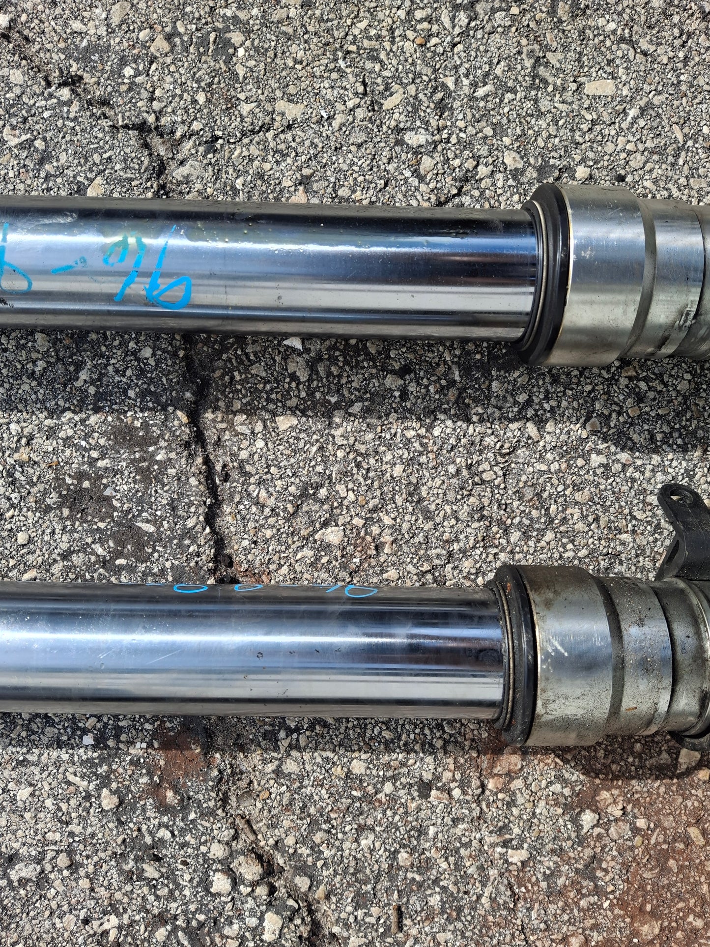 96 97 Honda CBR900RR Forks 900RR Front End Suspension MAS