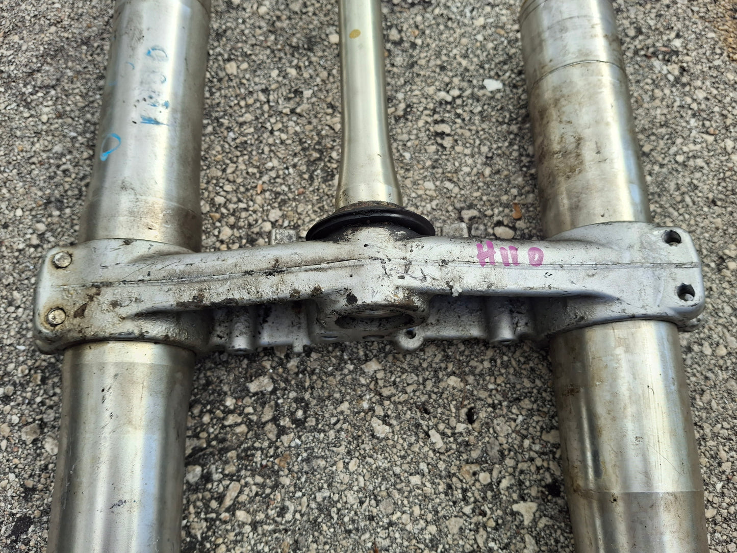 04-07 Honda CBR1000RR Forks CBR1000 Front end & Lower Tree Suspension MEL