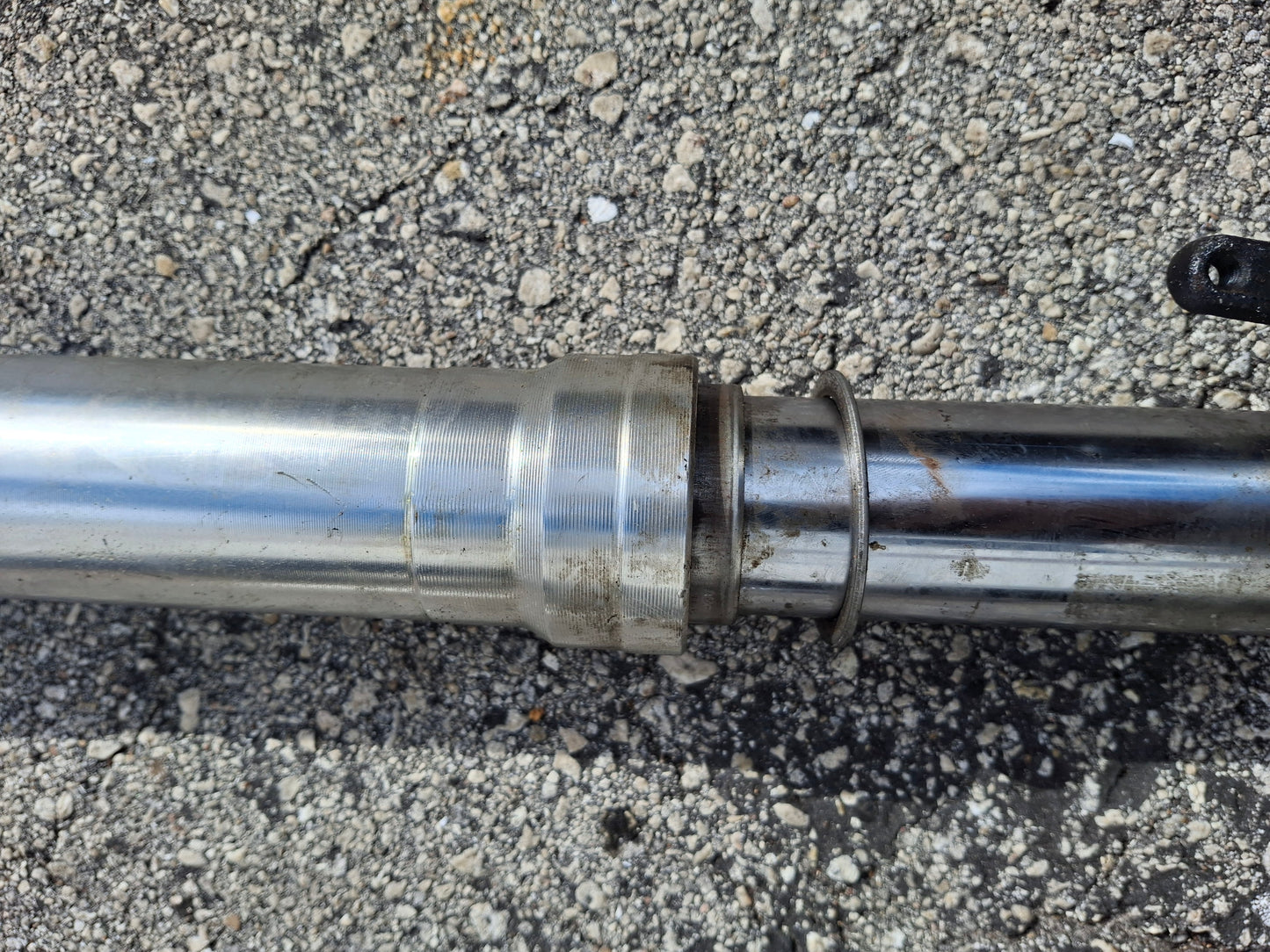 04-07 Honda CBR1000RR Right Fork CBR1000 Front End CBR 1000 RR Suspension MEL