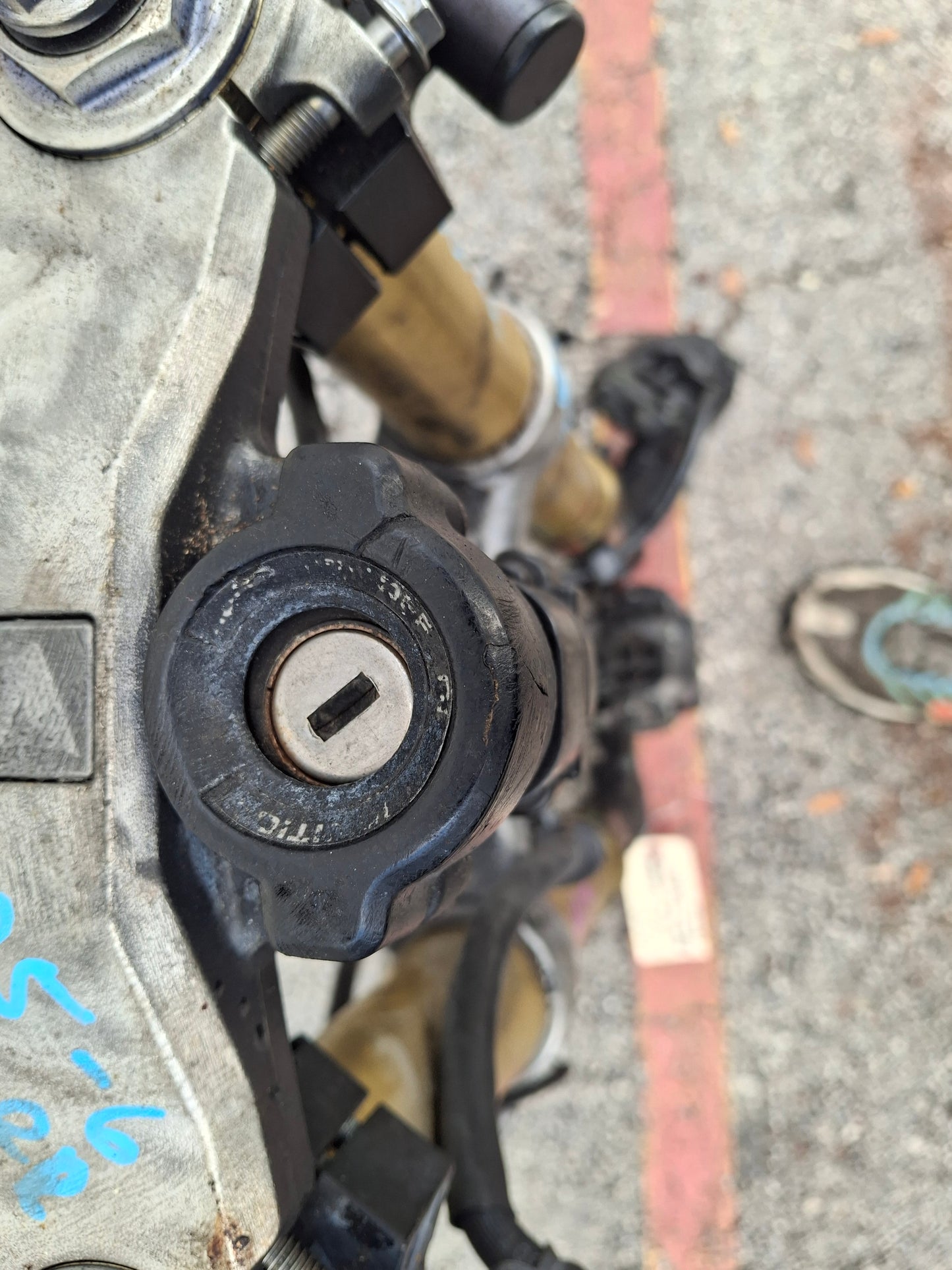 05 06 Honda CBR600RR Forks 600RR Front End Clip Ons Switches Triple Trees Calipers