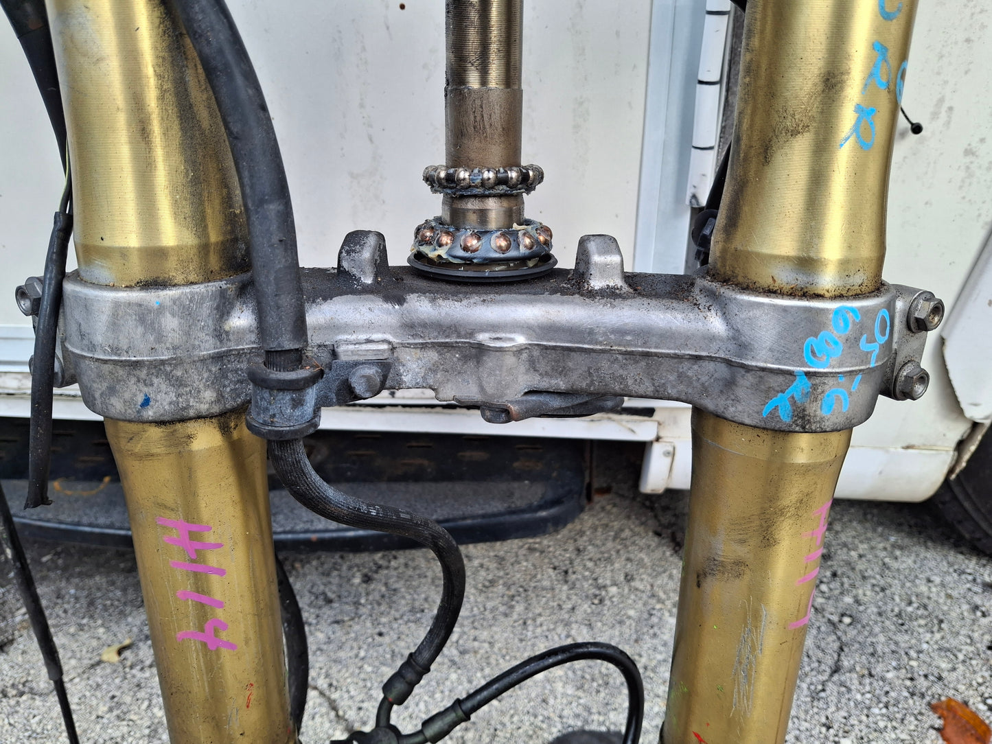 05 06 Honda CBR600RR Forks 600RR Front End Clip Ons Switches Triple Trees Calipers