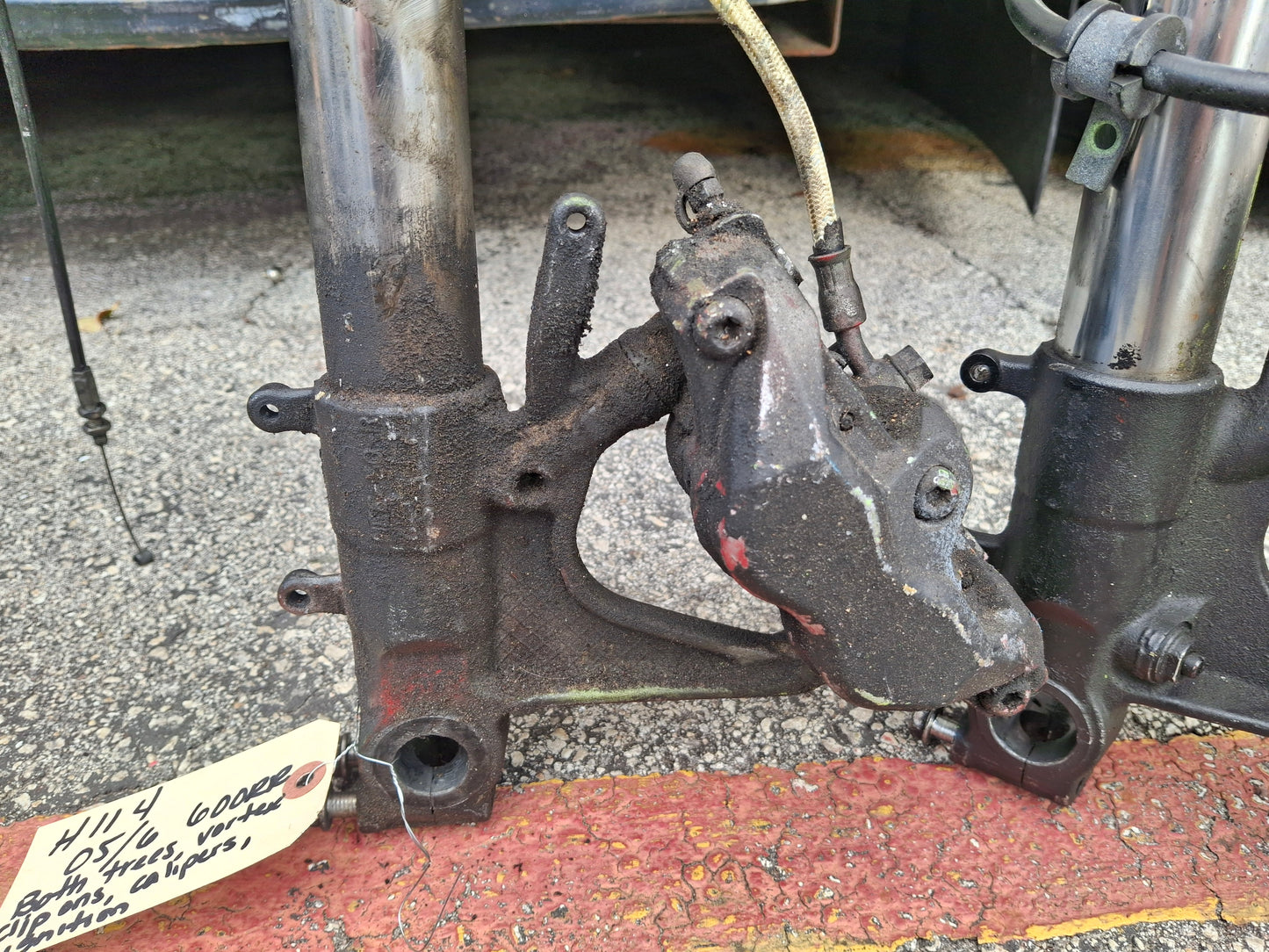 05 06 Honda CBR600RR Forks 600RR Front End Clip Ons Switches Triple Trees Calipers