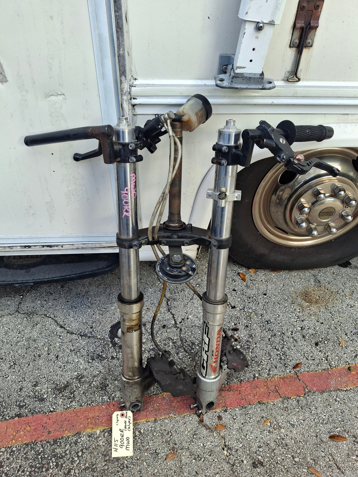 93 94 Honda CBR900RR Forks Clip-Ons Calipers Triple Tree Master Cylinder 900RR MWO