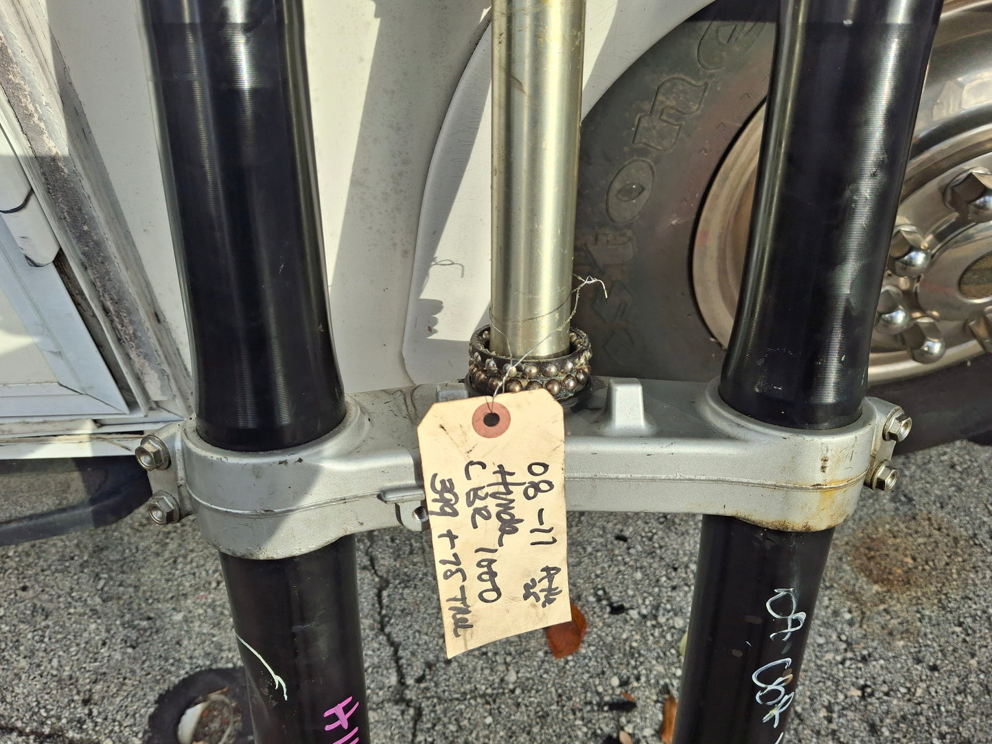 08-11 Honda CBR1000RR Forks CBR1000 Front End Lower Triple Tree Axle CBR 1000