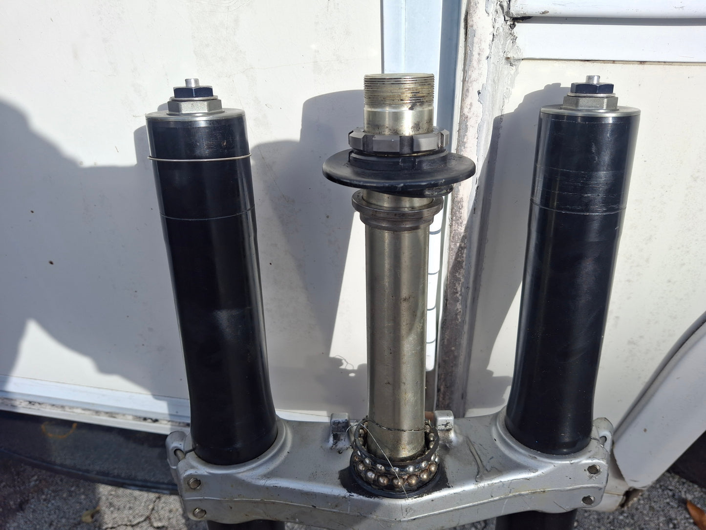 08-11 Honda CBR1000RR Forks CBR1000 Front End Lower Triple Tree Axle CBR 1000