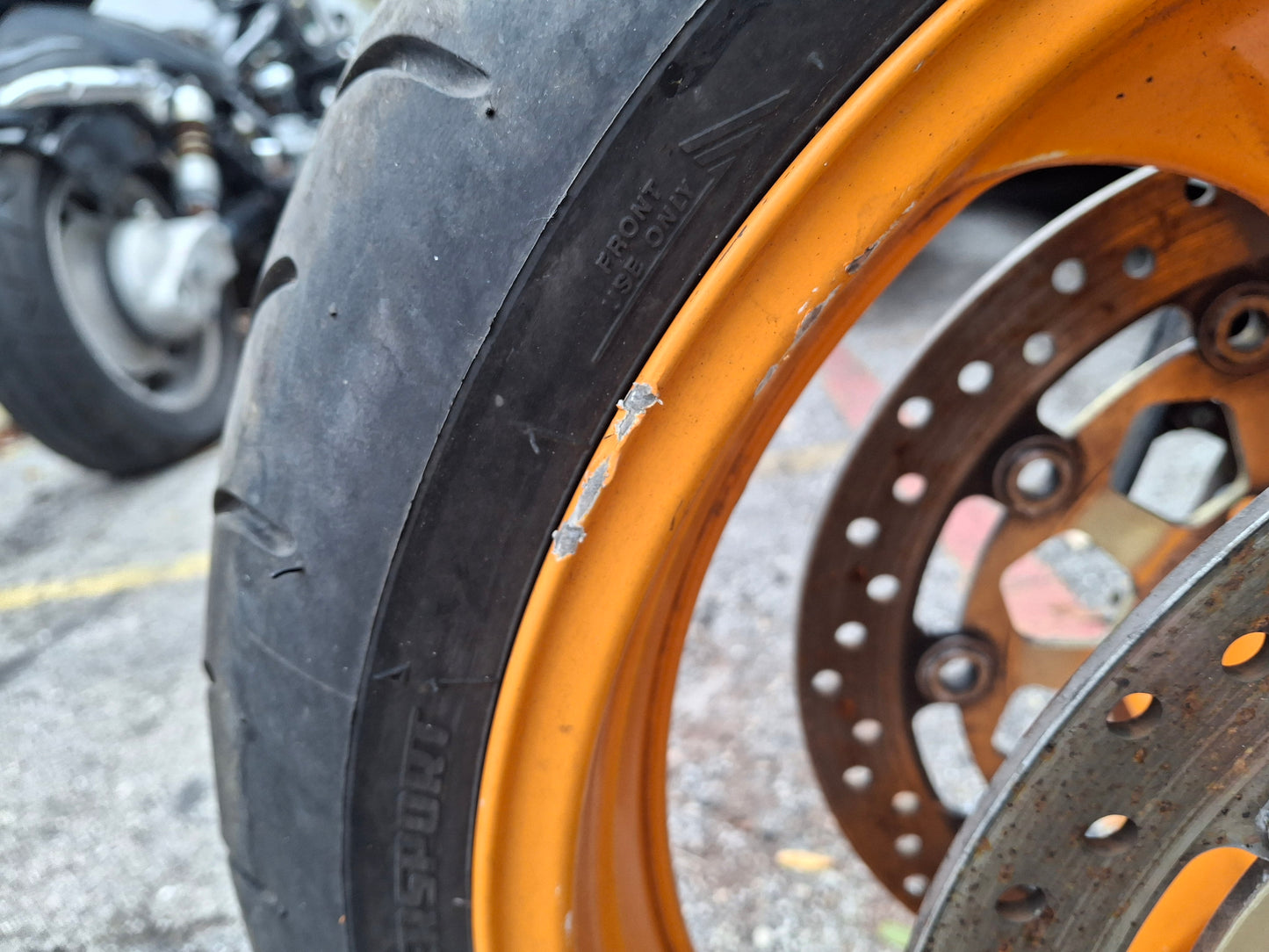 04-07 Honda CBR1000RR Forks CBR 1000 Front End Axle Triple Tree Front Rim Wheel