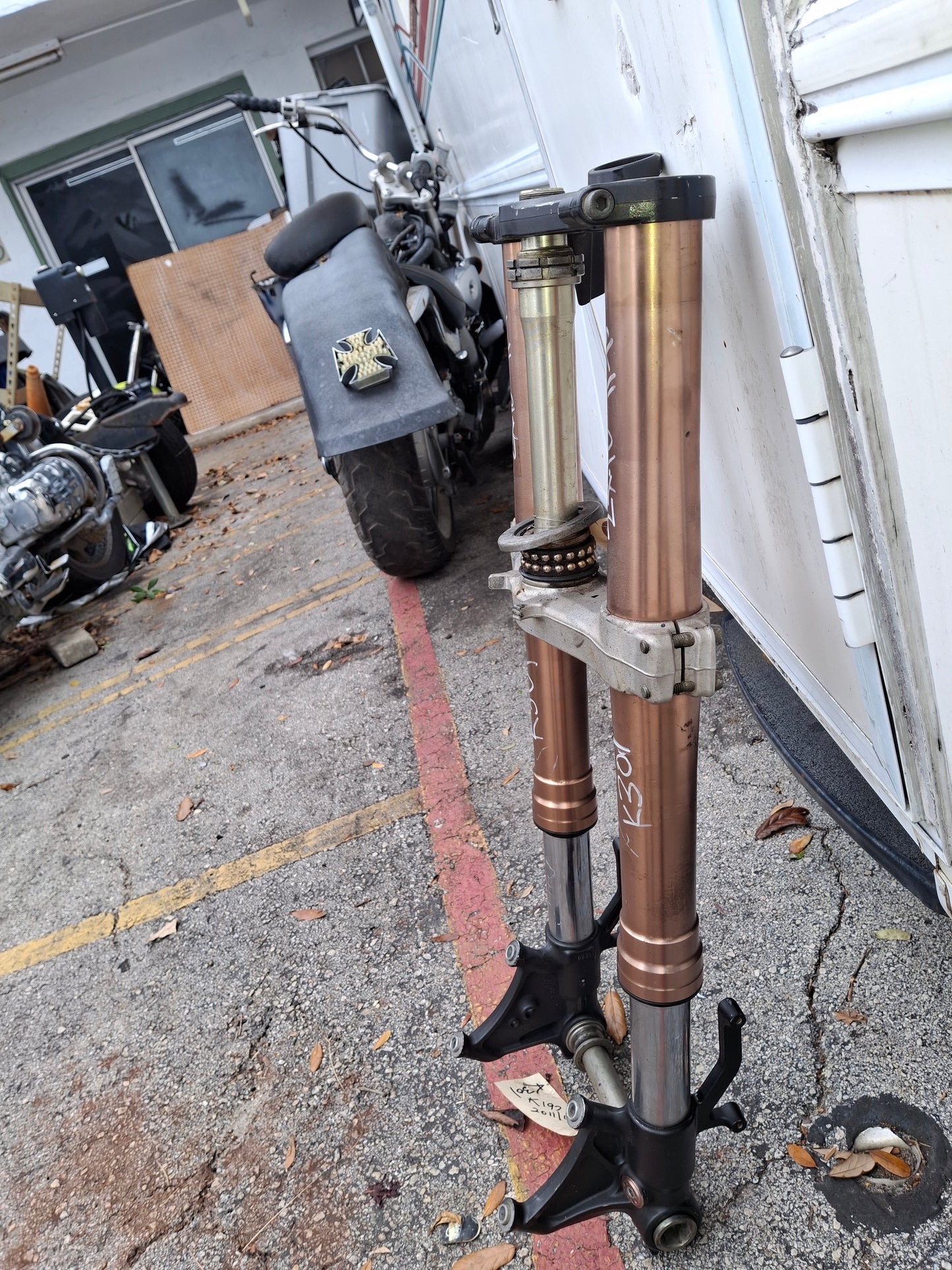 11-15 Kawasaki ZX-10 Forks Gen 4 ZX10 Front End Triple Trees Axle ZX-10R K197