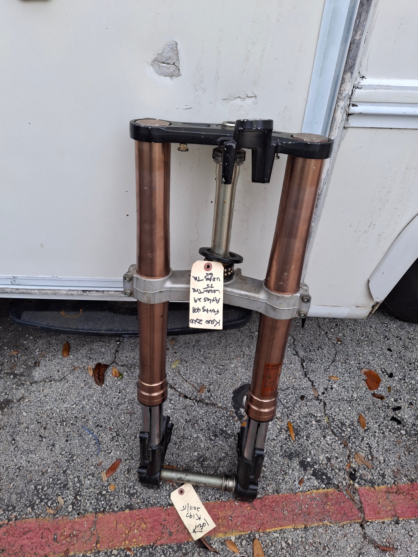 11-15 Kawasaki ZX-10 Forks Gen 4 ZX10 Front End Triple Trees Axle ZX-10R K197