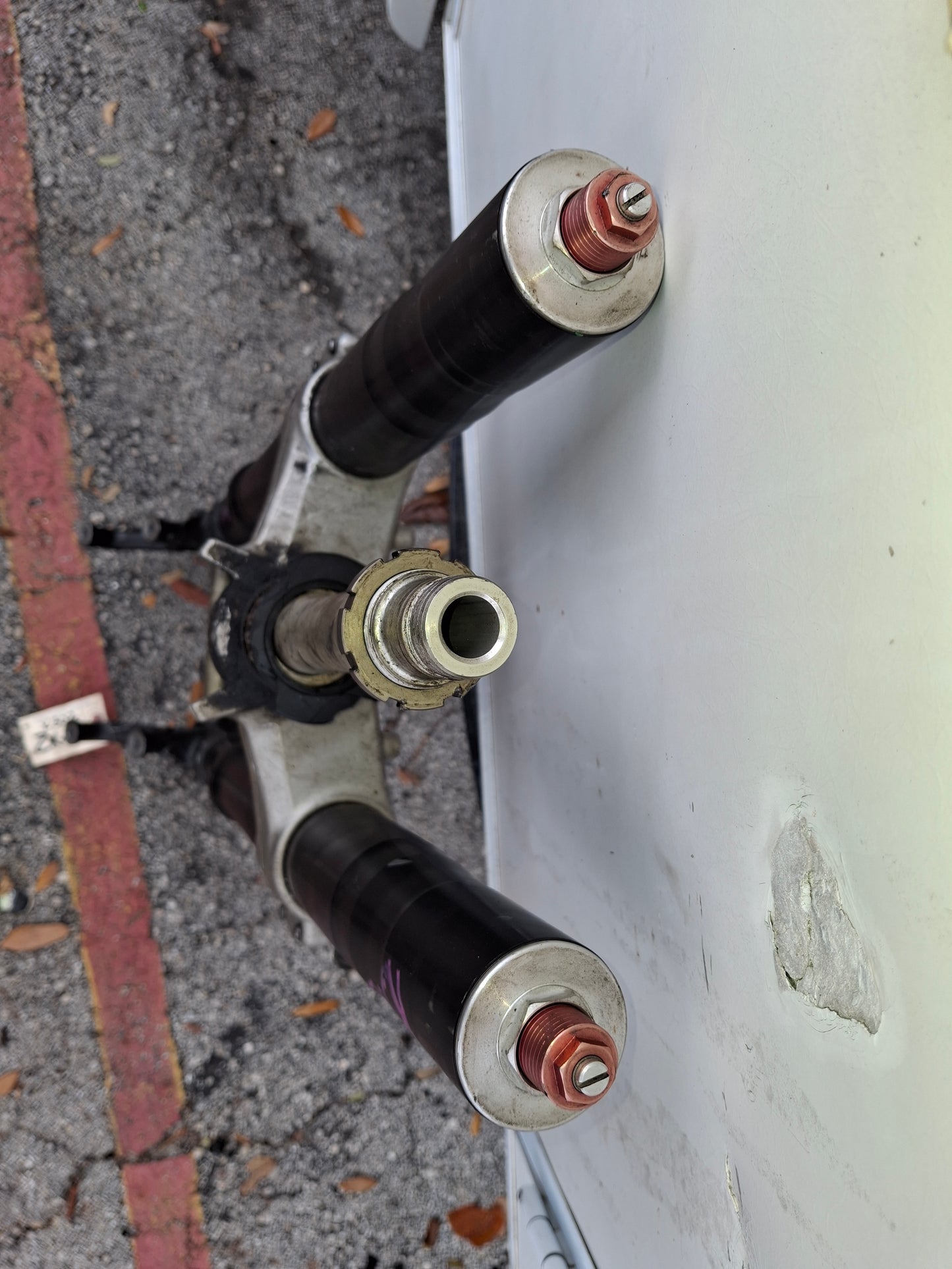 06 07 Kawasaki ZX-10 Forks Triple Tree Axle ZX10 Front End Suspension ZX-10R