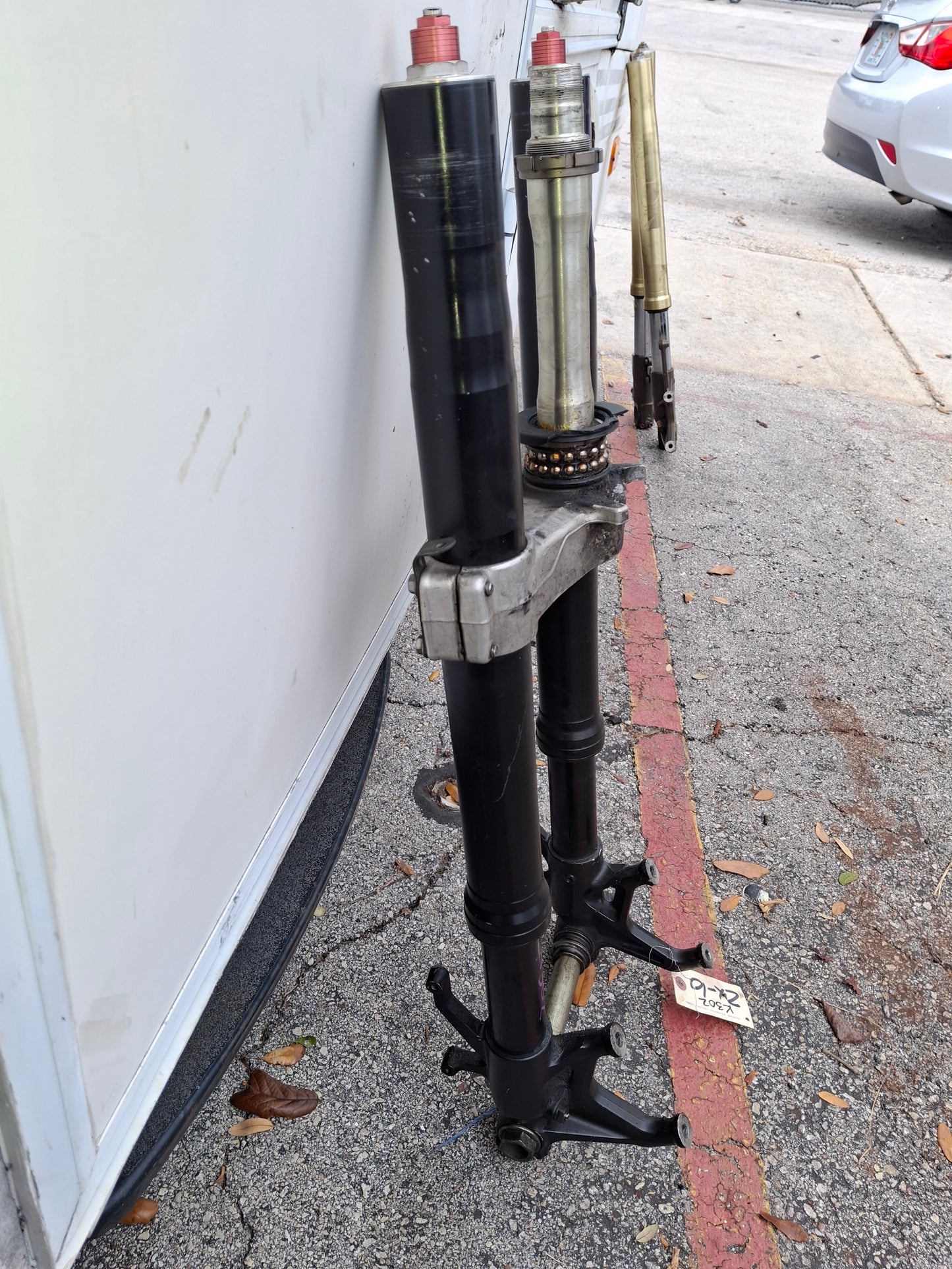 06 07 Kawasaki ZX-10 Forks Triple Tree Axle ZX10 Front End Suspension ZX-10R