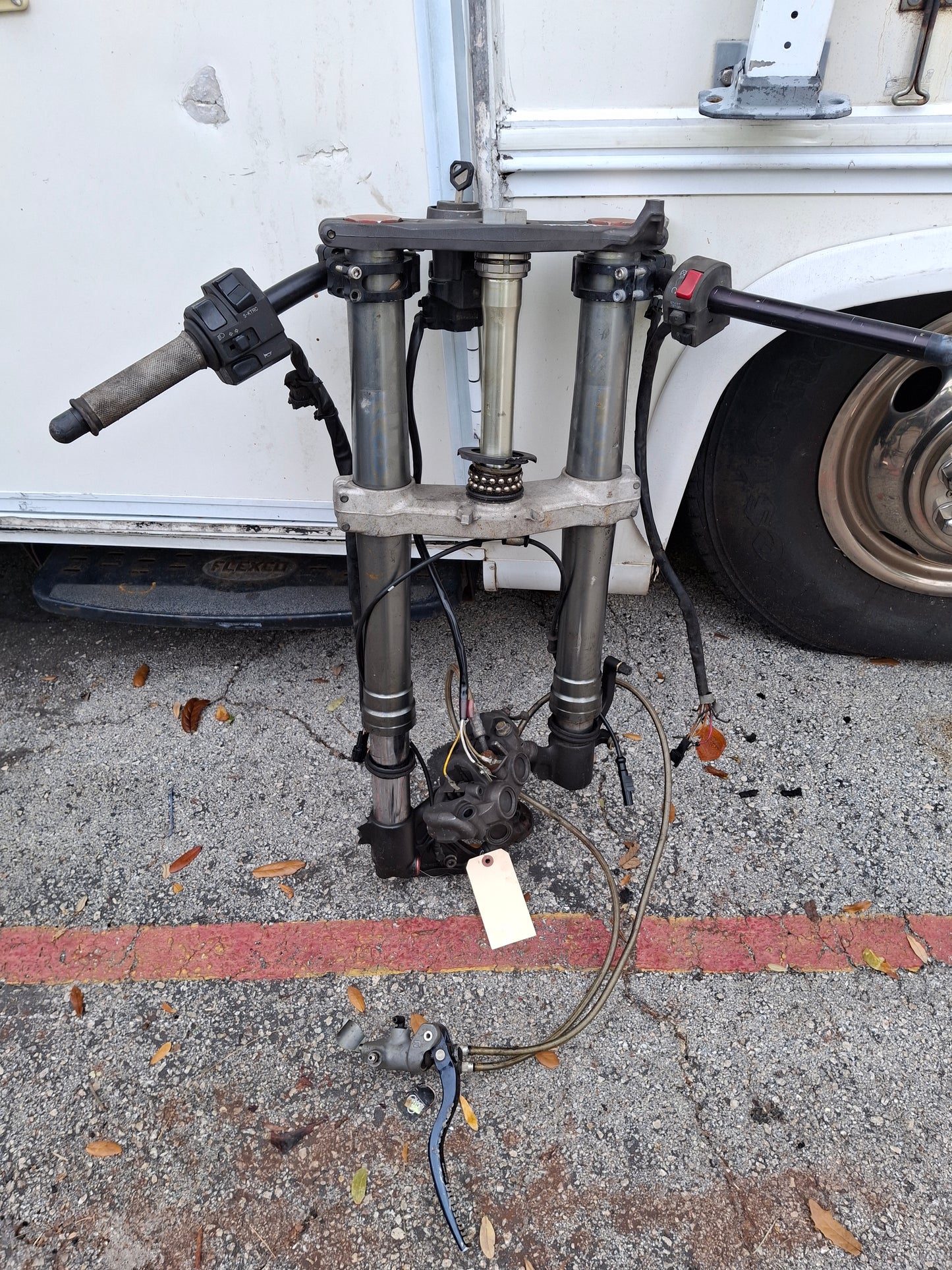 11-15 Kawasaki ZX-10 Forks ZX10 Front End Parting Out Triple Trees , Clip-On , Switches, Calipers etc. Read Description