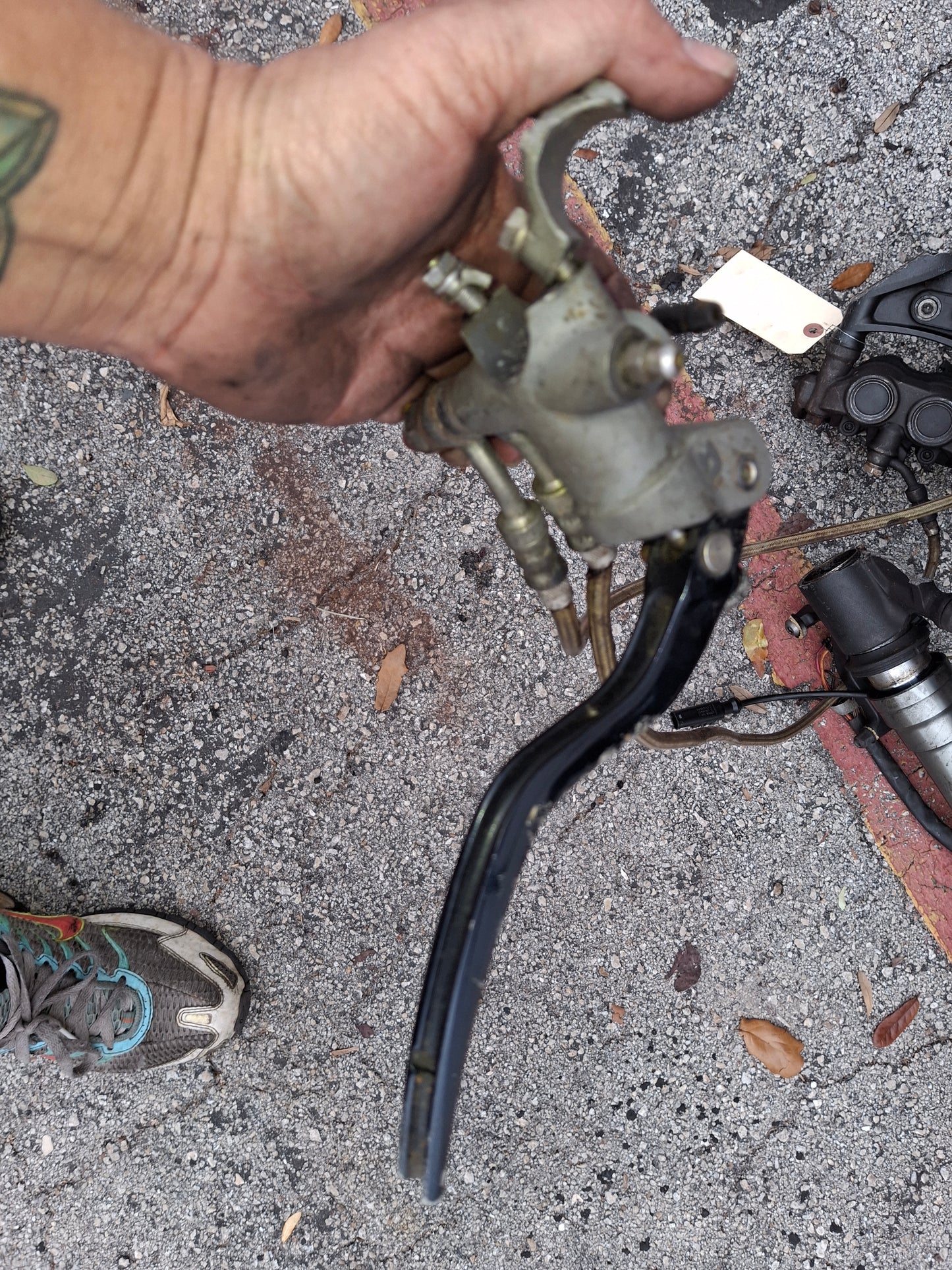 11-15 Kawasaki ZX-10 Forks ZX10 Front End Parting Out Triple Trees , Clip-On , Switches, Calipers etc. Read Description