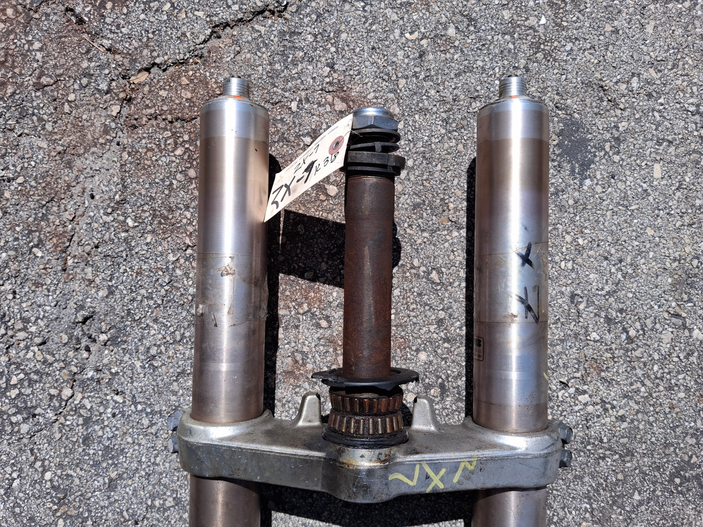 93-95 Kawasaki ZX-7 Forks ZX7 Front End Lower Triple Tree ZX-7R Suspension ZX7R