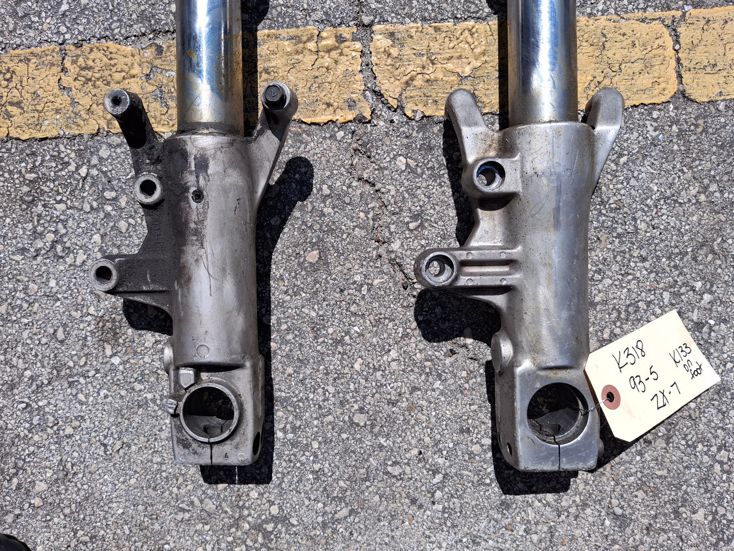 93-95 Kawasaki ZX-7 Forks ZX7 Front End Lower Triple Tree ZX-7R Suspension ZX7R
