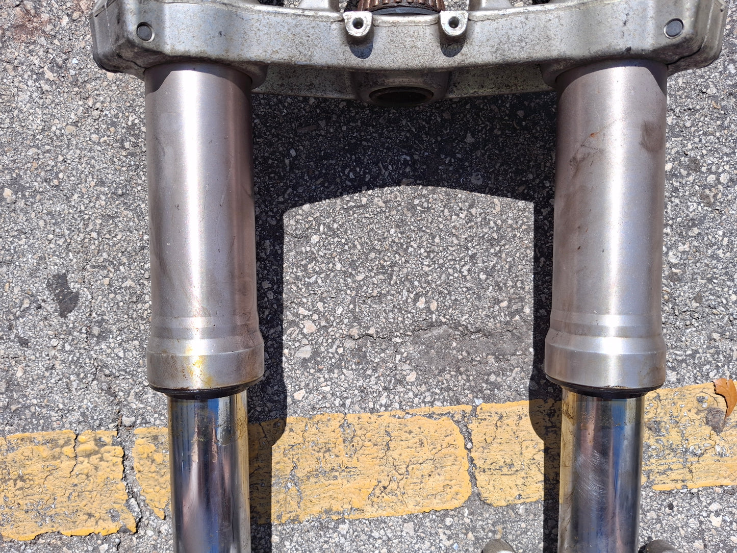 93-95 Kawasaki ZX-7 Forks ZX7 Front End Lower Triple Tree ZX-7R Suspension ZX7R
