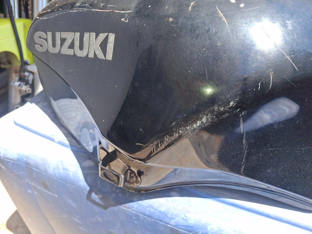 98-06 Suzuki Katana 600 750 Gas Tank GSX600F GSX750F Fuel Tank Petrol Cell S42