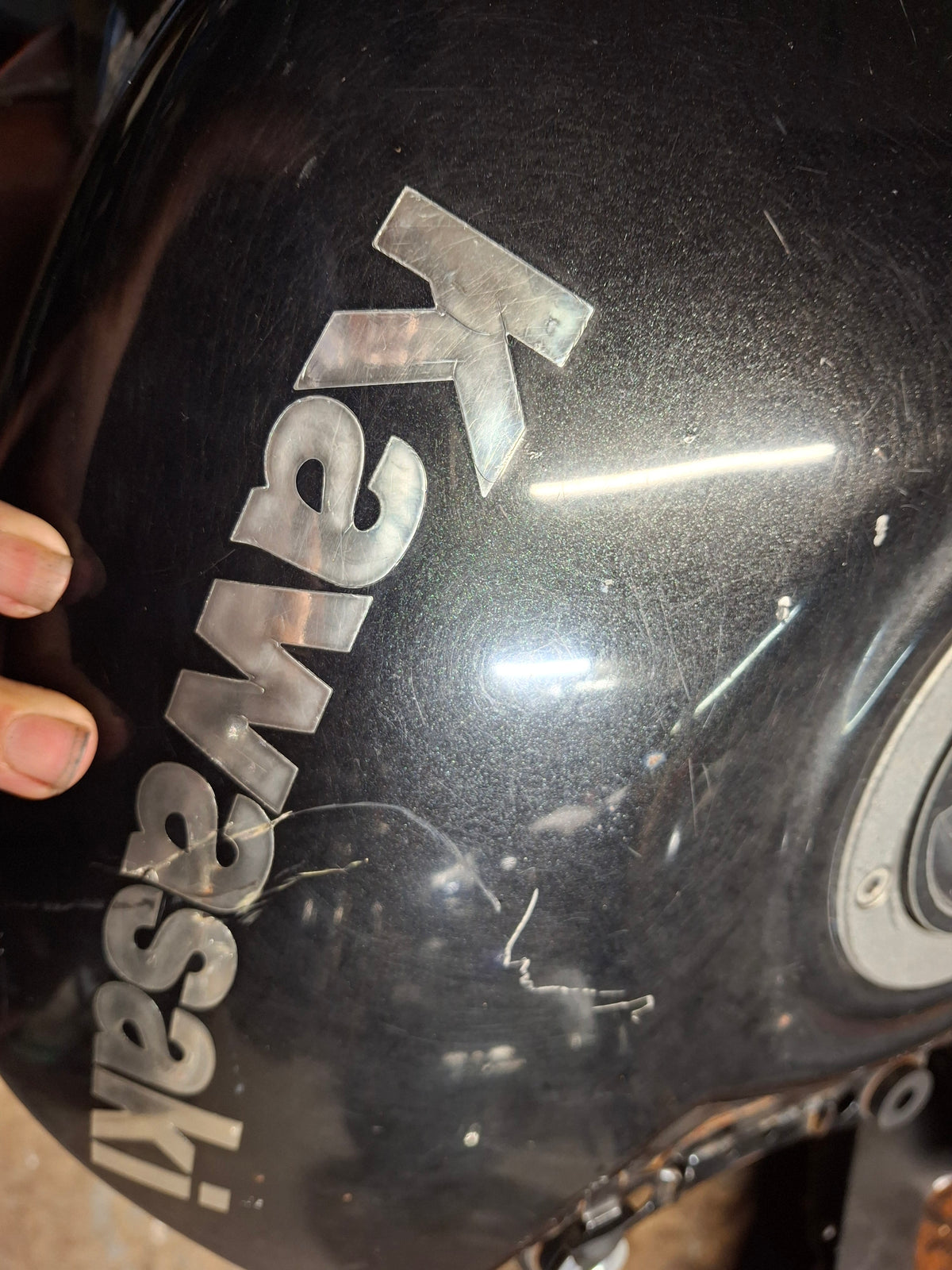 06 - 11 Kawasaki ZX14 Gas Tank ZX-14 Fuel Petrol Cell ZX1400 K33 Inside Nice