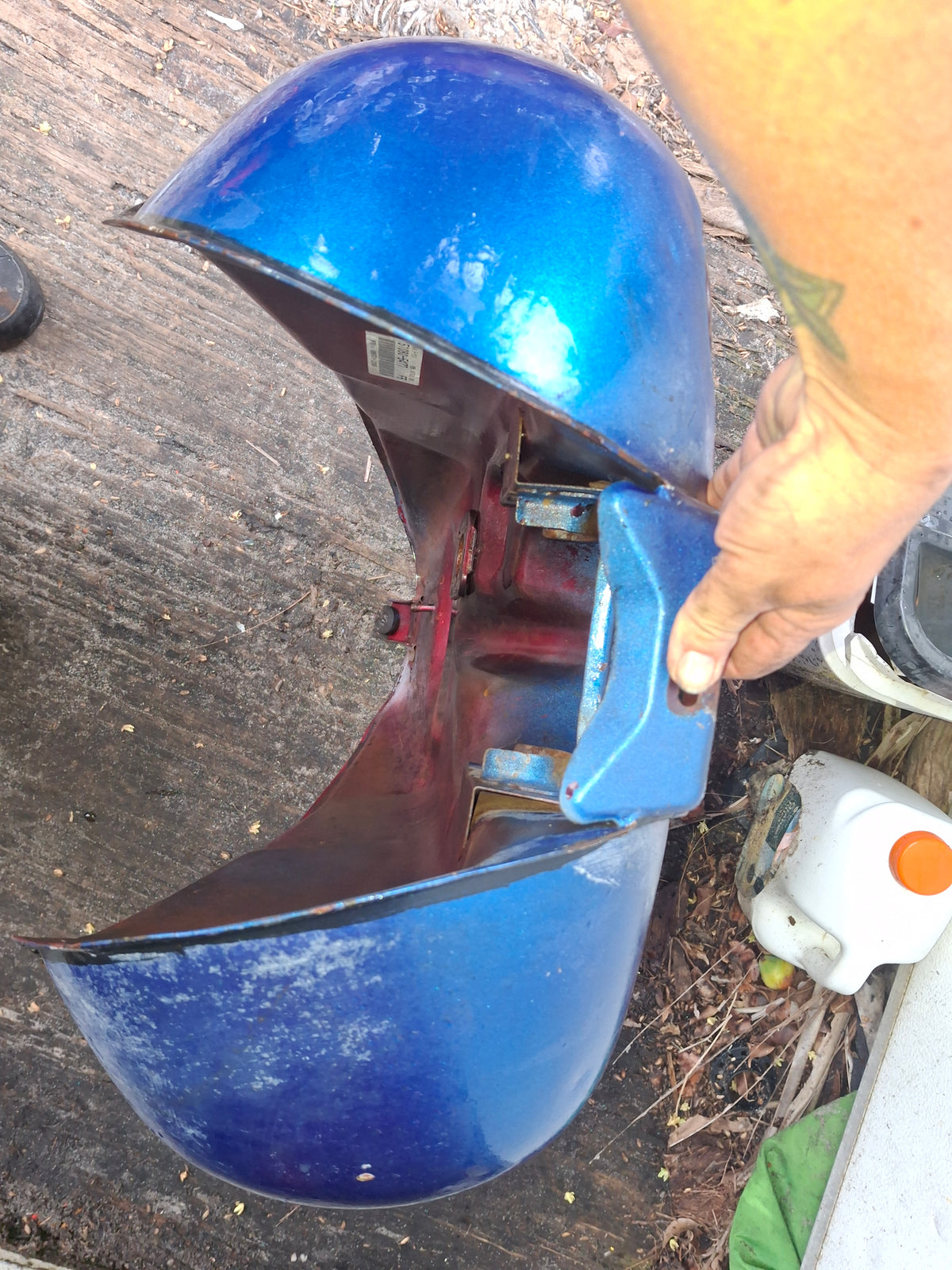 98 Kawasaki Vulcan 1500 Gas Tank VN1500 Fuel Tank Petrol VN1500D VN 1500 KC7