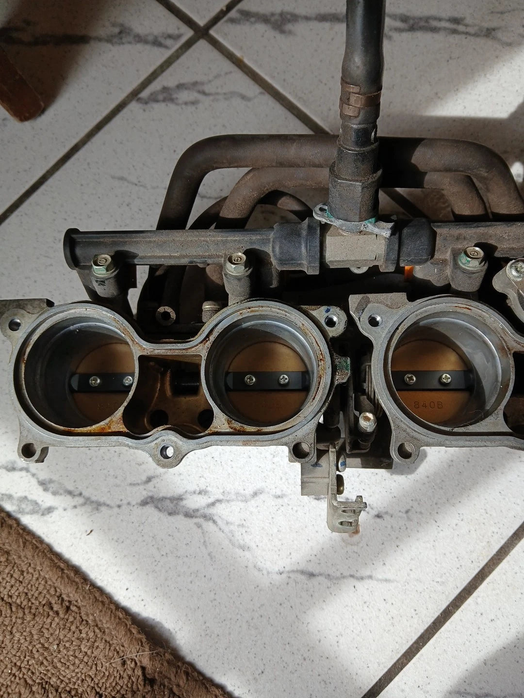 2011 Honda CBR600RR Throttle Bodies CBR 600 Fuel Injectors 600RR TPS Sensor