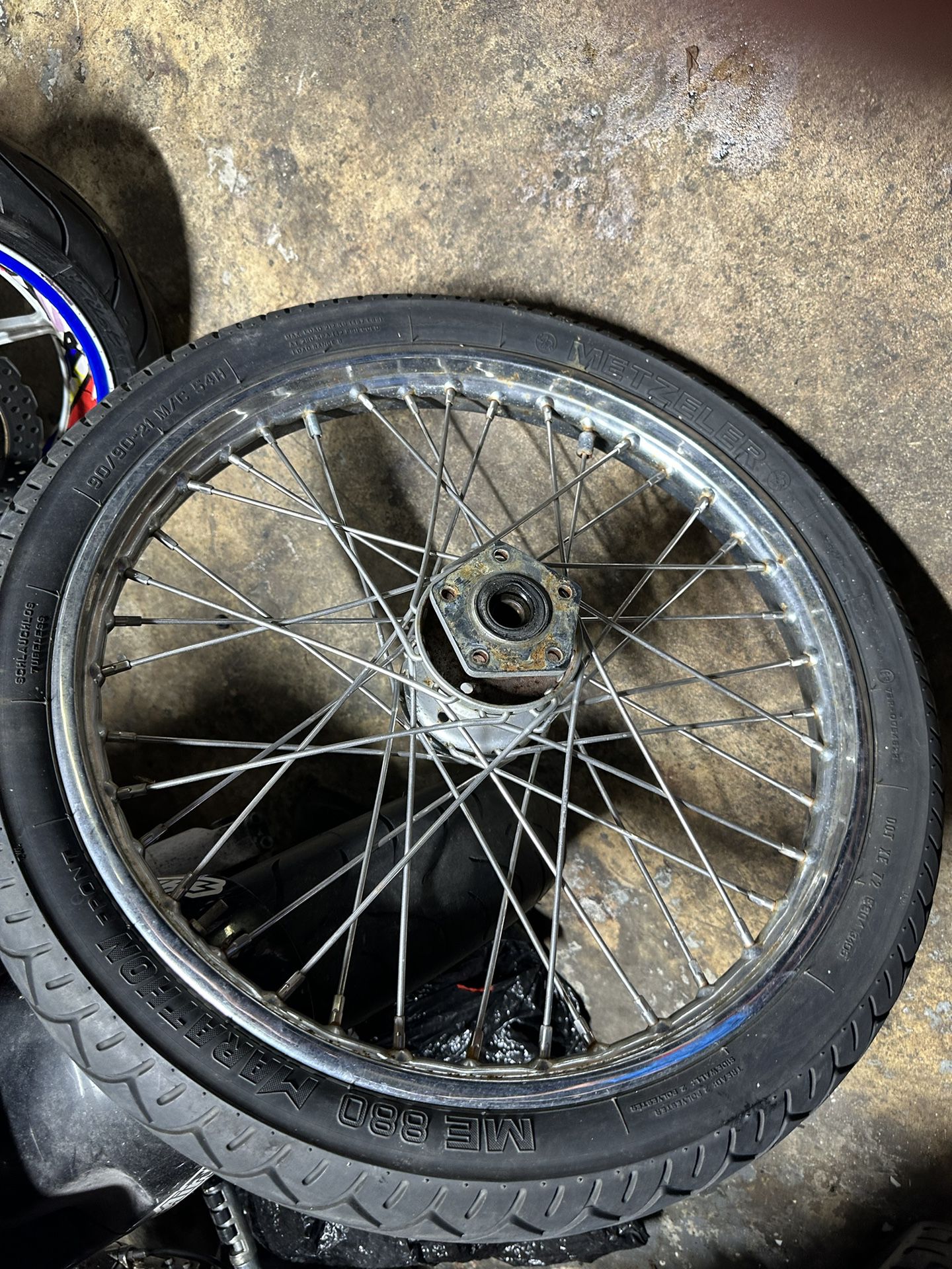 Harley-Davidson Front Rim Wheel Tire (marginal) 21 inch Harley Davidson