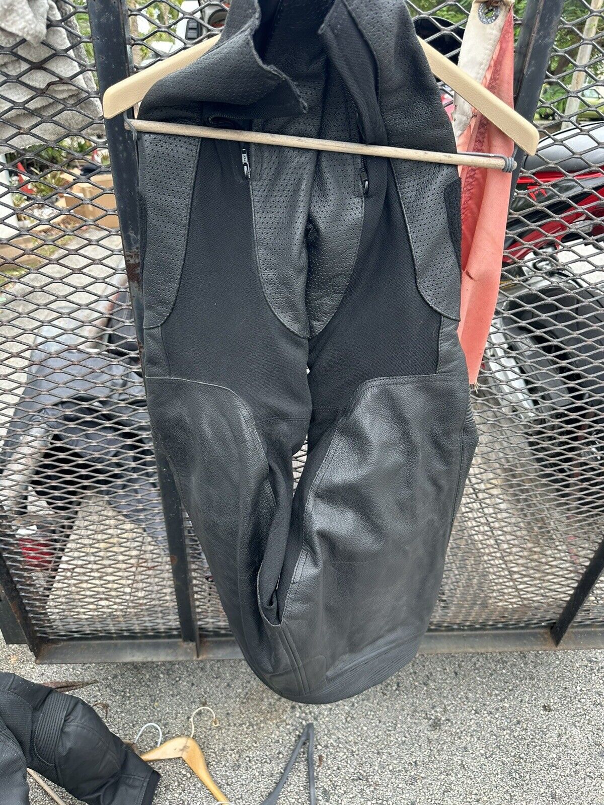 SOLD SOLD Joe Rocket Leather Motorcycle Pants CE Armored - US 32