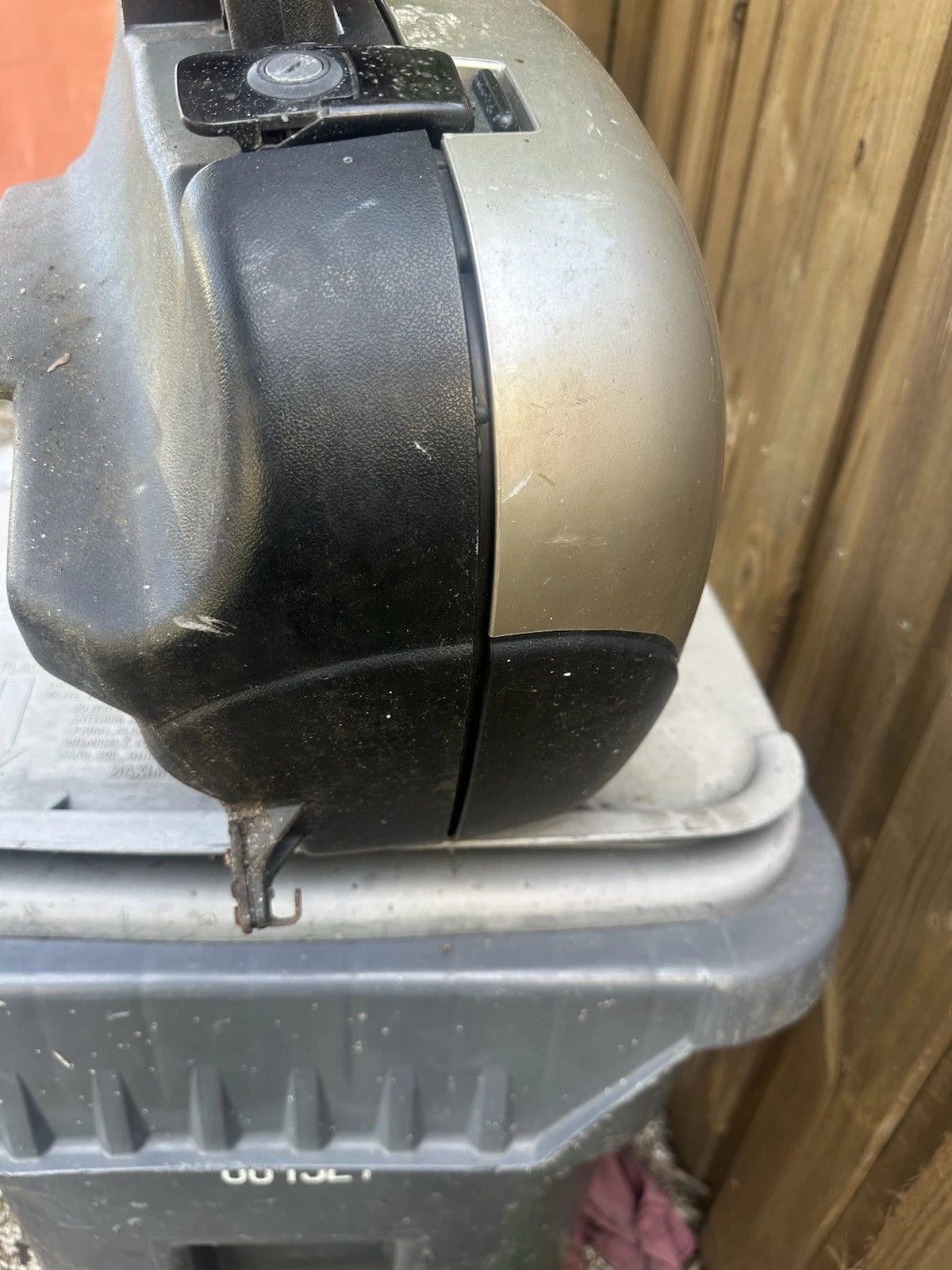 97 Triumph Trophy 900 OEM Carburetors Carbs - Parting Out Complete Bike