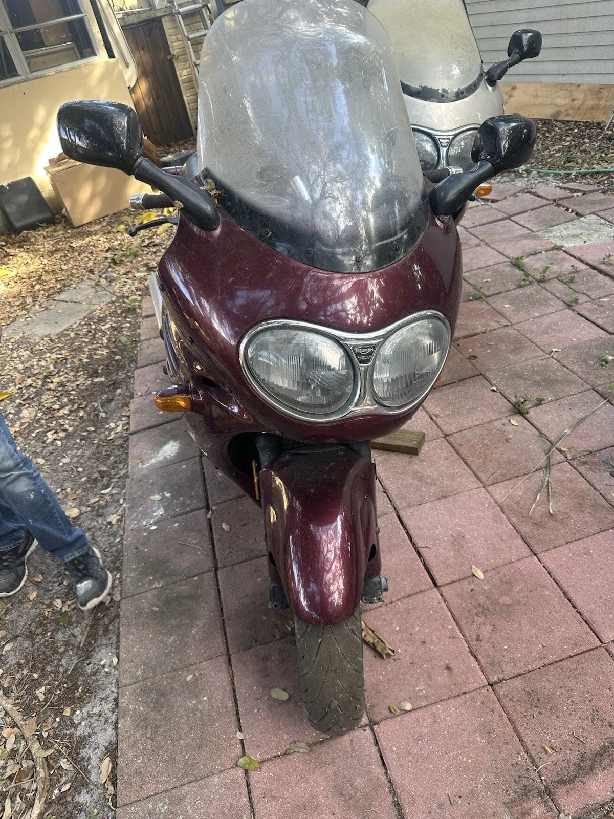 97 Triumph Trophy 900 OEM Carburetors Carbs - Parting Out Complete Bike