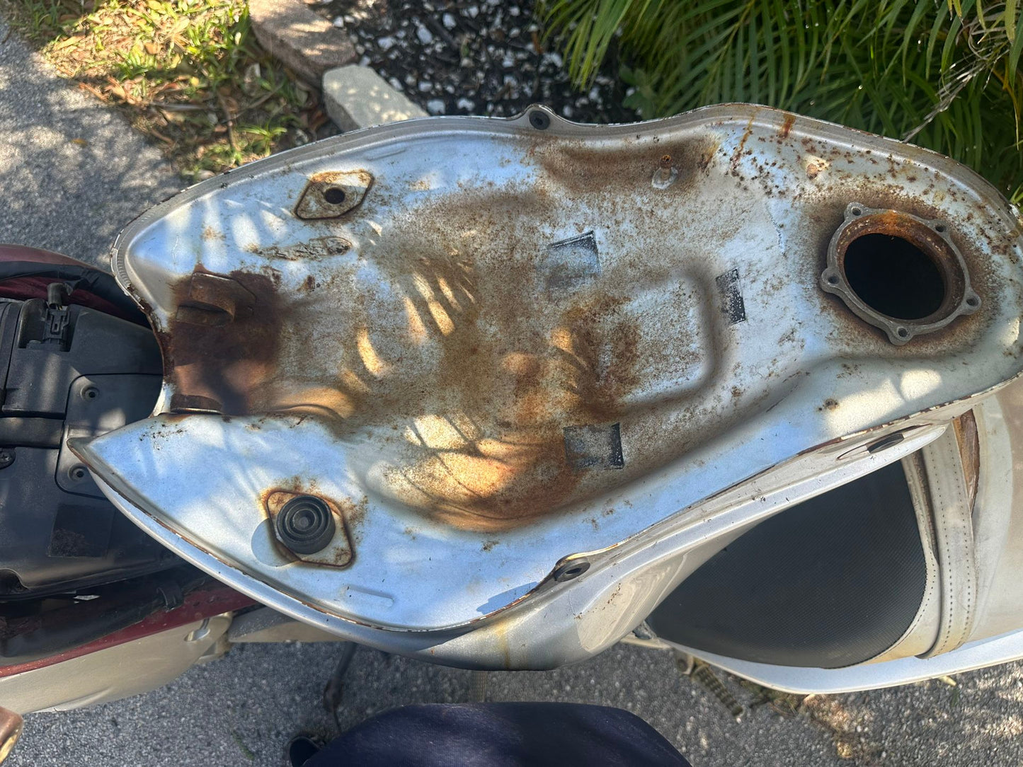 2006 Kawasaki EX650 Ninja 650R For Parts Or Will Sell Complete With A Bill Of Sale 2,000 miles