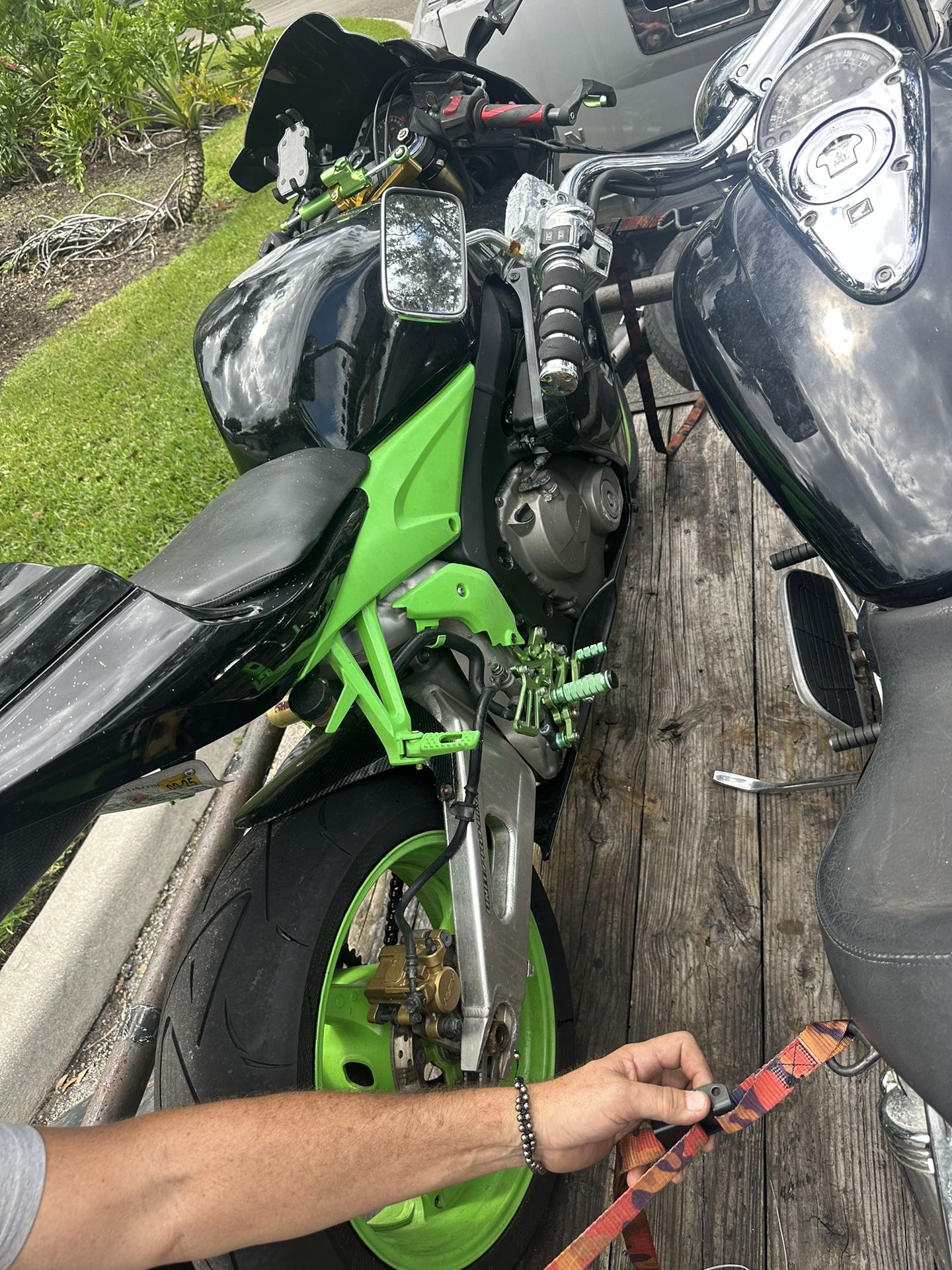 06 Honda CBR600RR For Parts or Complete 600RR Rims Headlight Fairings Frame Tank Damper Will Sell Complete