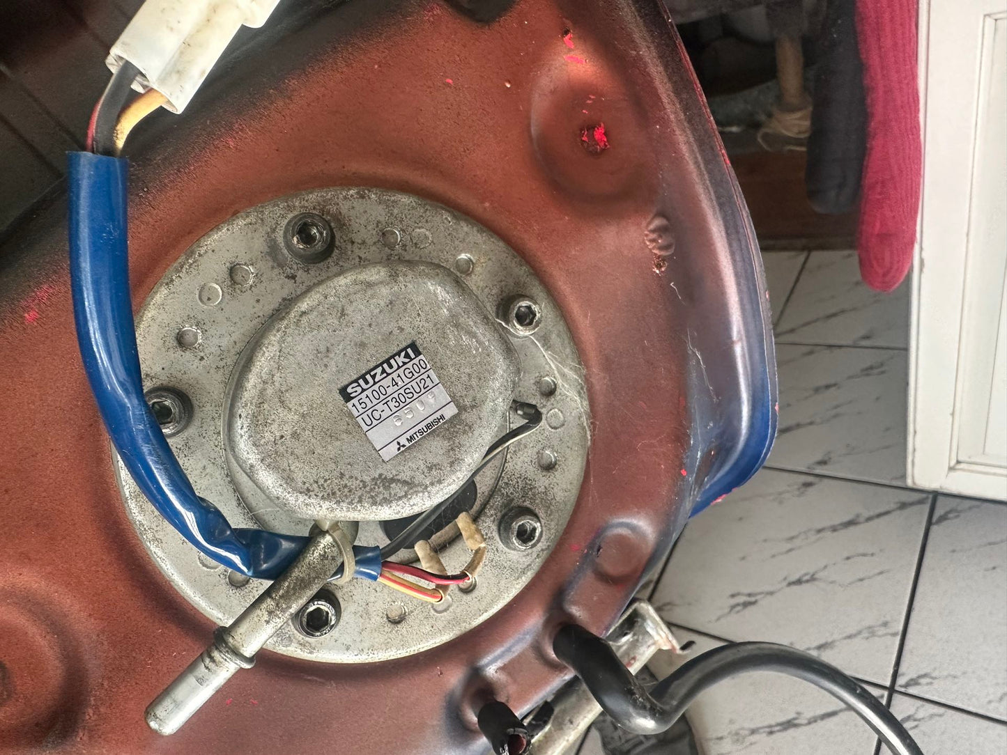 05 06 Suzuki GSXR 1000 project bike , engine questionable , clean title GSXR1000