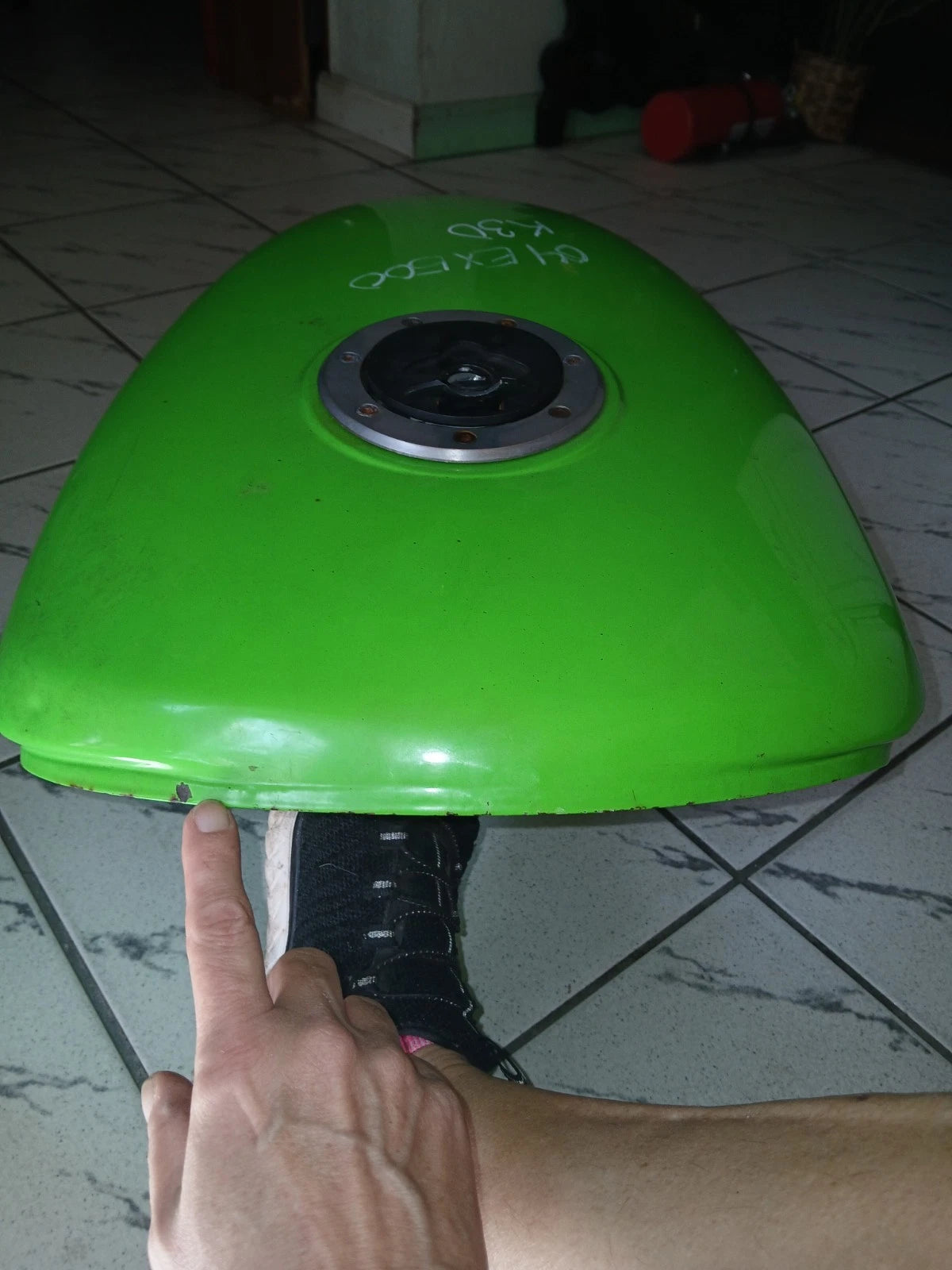 04 Kawasaki EX500 Gas Tank EX 500 Fuel Tank Petrol Cell Ninja 500 Petcock