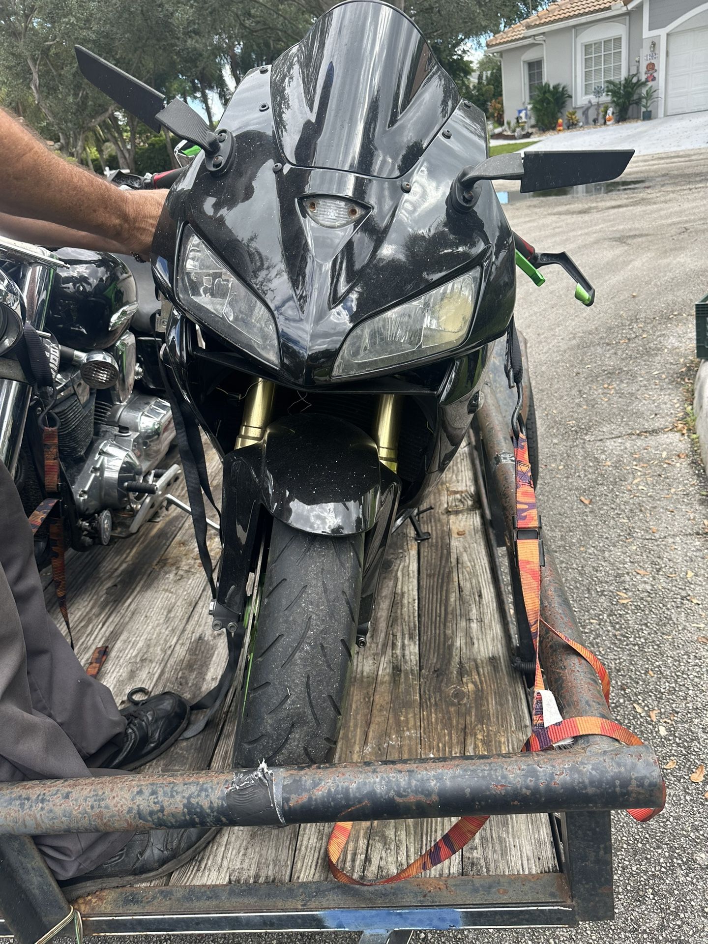 06 Honda CBR600RR For Parts or Complete 600RR Rims Headlight Fairings Frame Tank Damper Will Sell Complete