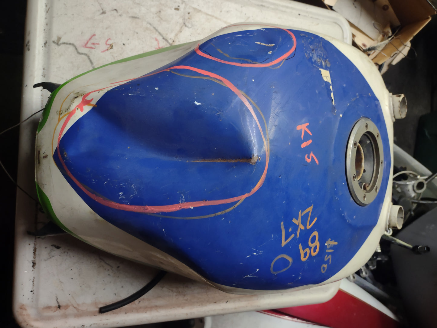 89 90 Kawasaki ZX-7 ZX7 Gas Tank Fuel Petrol Cell Ninja 750 H1 H2