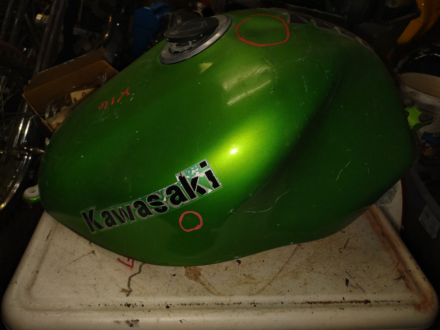 Kawasaki ZX7 ? ZX9 ? Gas Tank Fuel petrol Cell Reservoir ZX-7 ZX-9