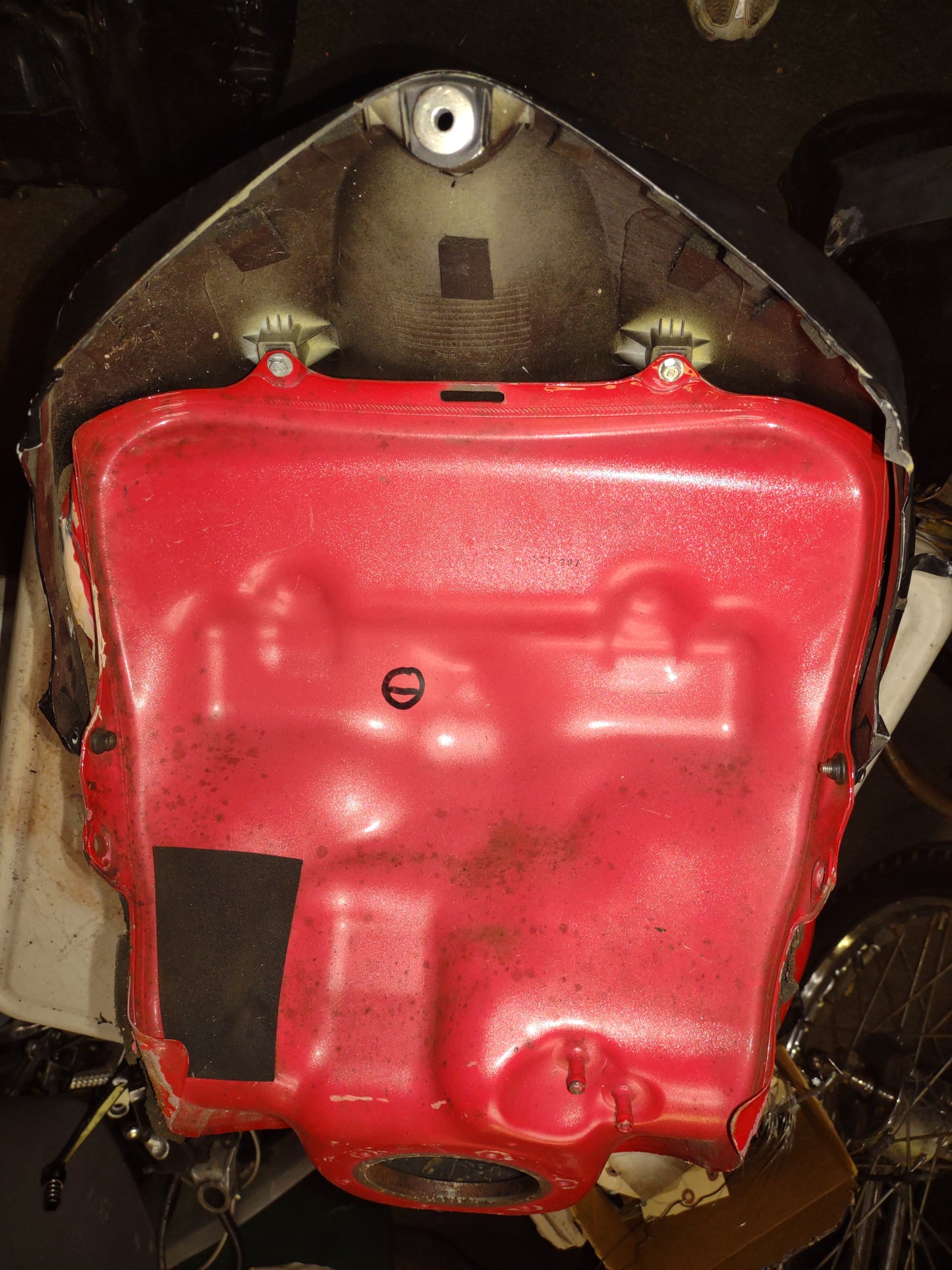 07 Yamaha R1 Gas Tank Fuel Petrol Cell YZF1000 YZF 1000