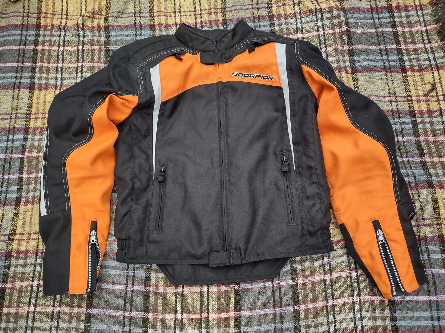 Small Scorpion Exo Jacket Exo Skeletal Protection Orange/Black