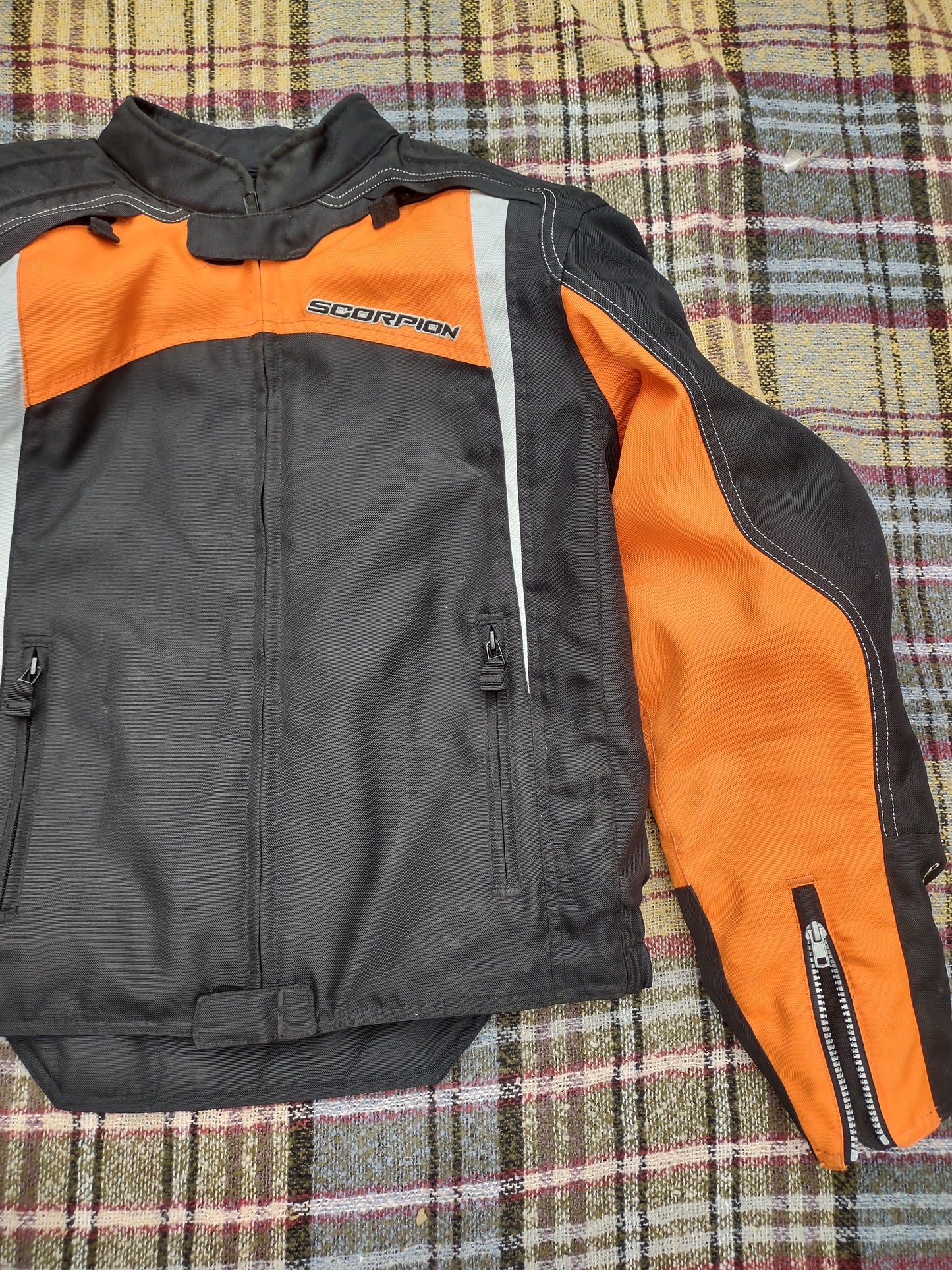 Small Scorpion Exo Jacket Exo Skeletal Protection Orange/Black