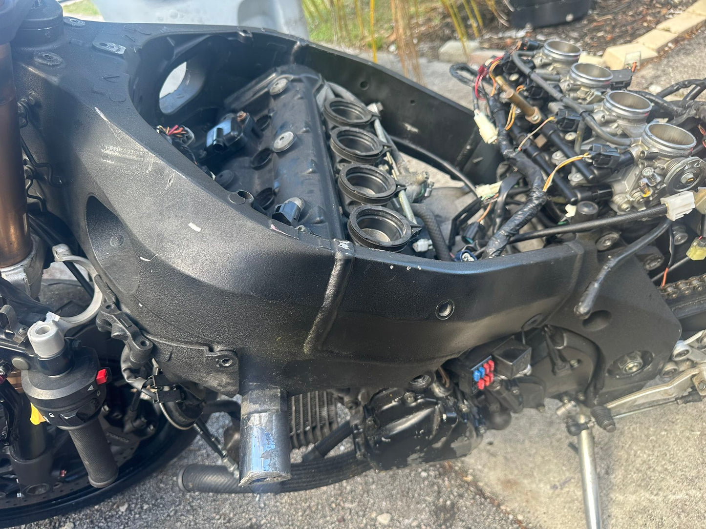 05 06 Suzuki GSXR 1000 project bike , engine questionable , clean title GSXR1000