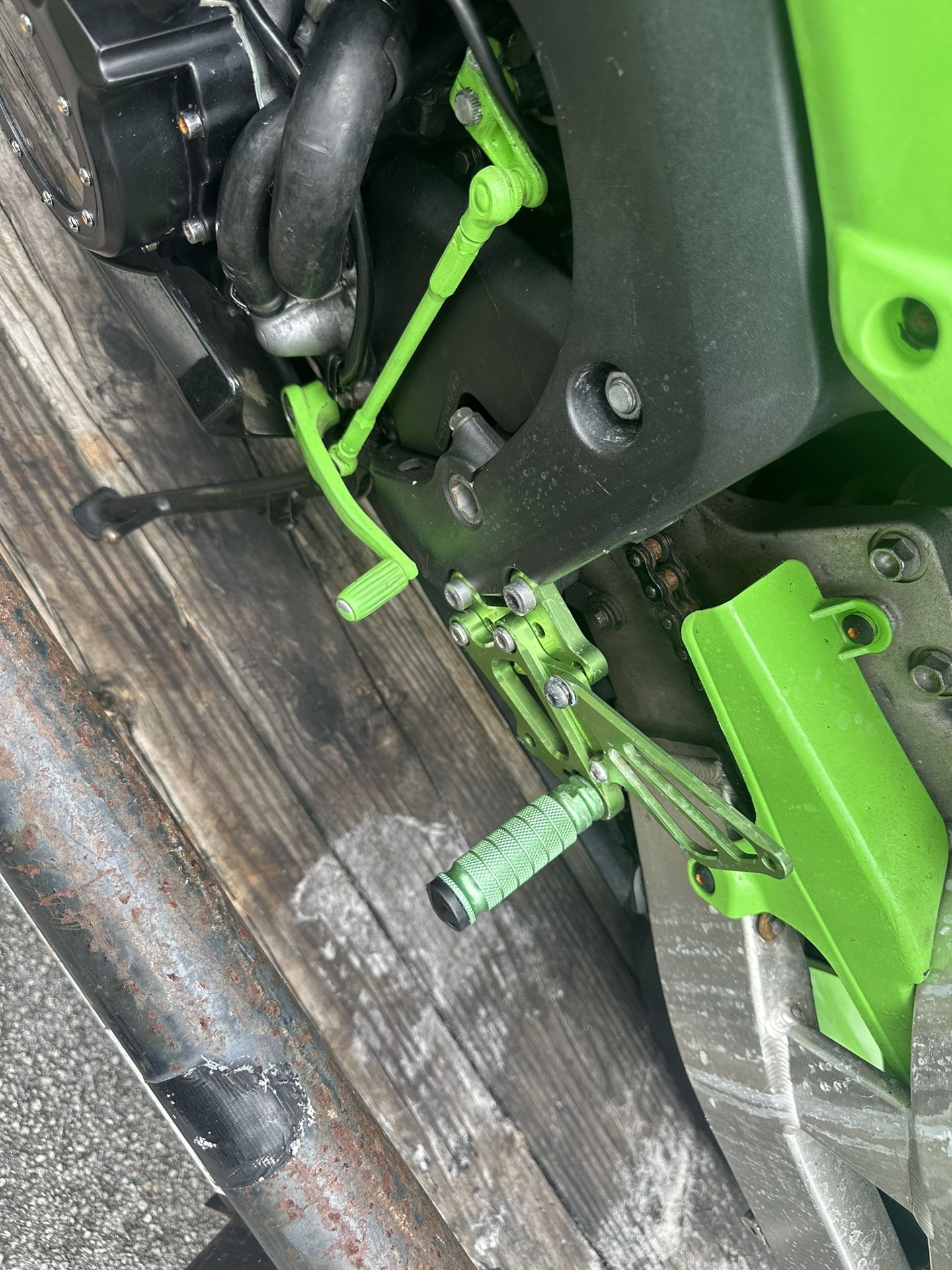 06 Honda CBR600RR For Parts or Complete 600RR Rims Headlight Fairings Frame Tank Damper Will Sell Complete