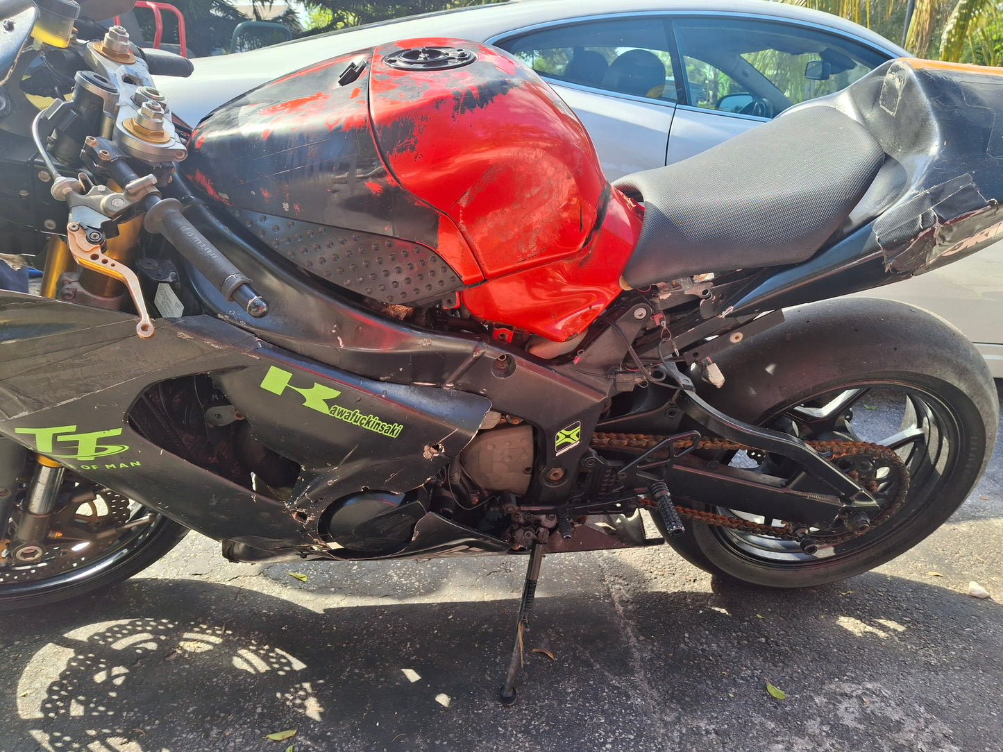 05 Kawasaki 636 Racing Bike ZX636 Streetfighter Clean Title 18,000 Miles