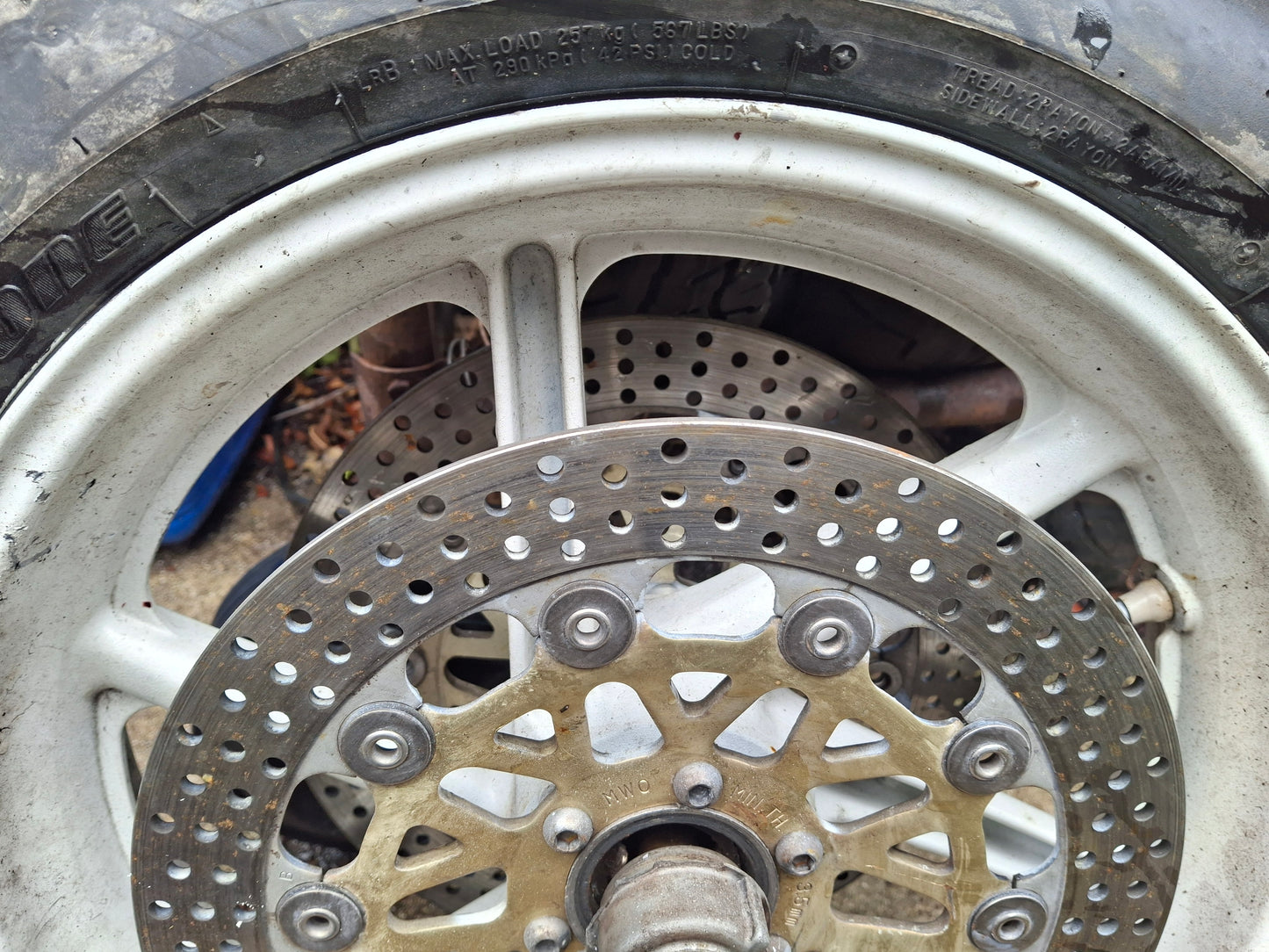 93 Honda CBR900RR Front Rim 900RR Wheel w Speedo Drive