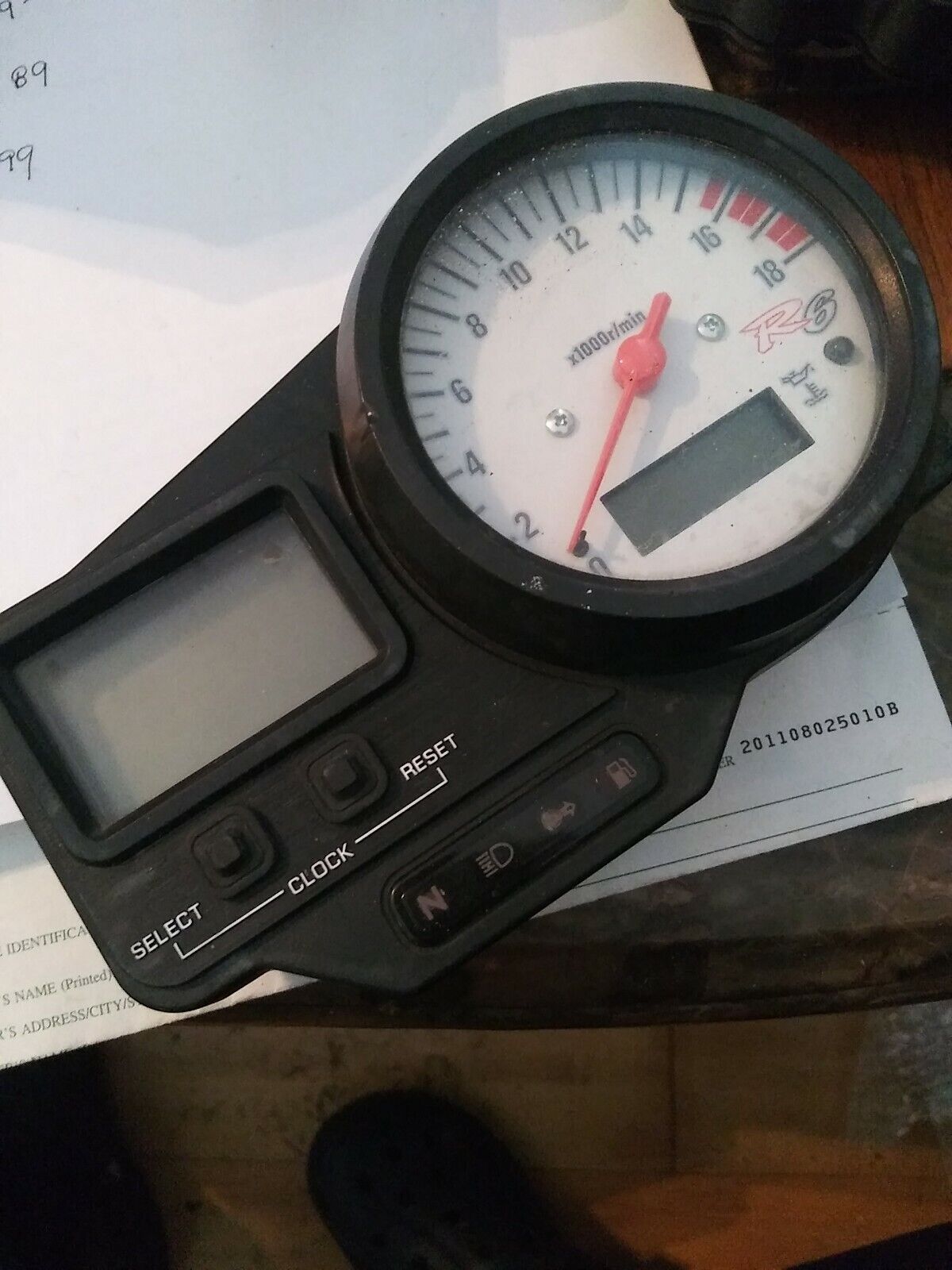 99 00 01 02 Yamaha YZF R6 Gauges Speedometer Speedo Gauge Tach Tachometer
