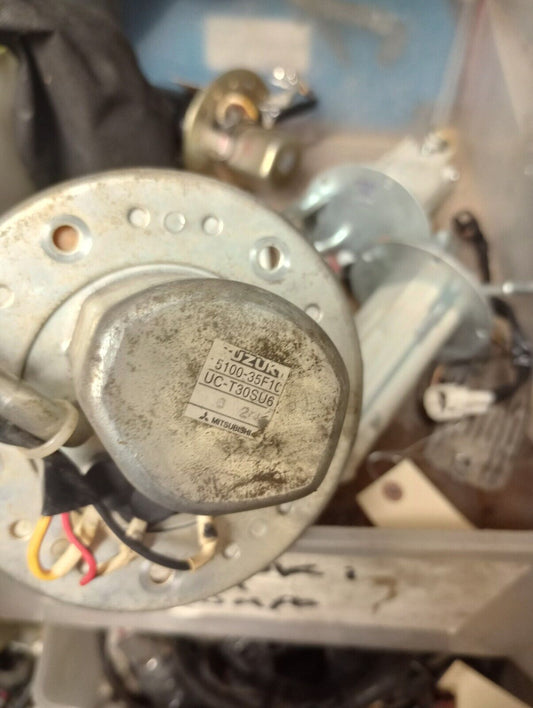 SOLD SOLD Suzuki GSXR 1000 01 02 15100-35F10 Fuel Pump Cell GSXR1000