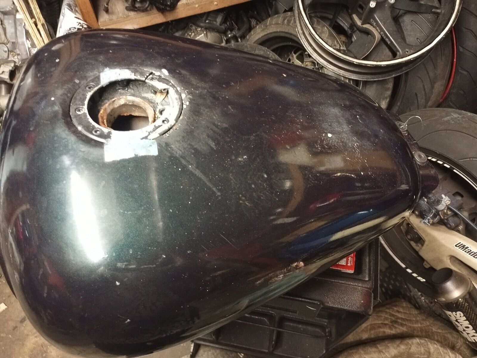 Suzuki marauder vz800 gas tank for 2025 sale