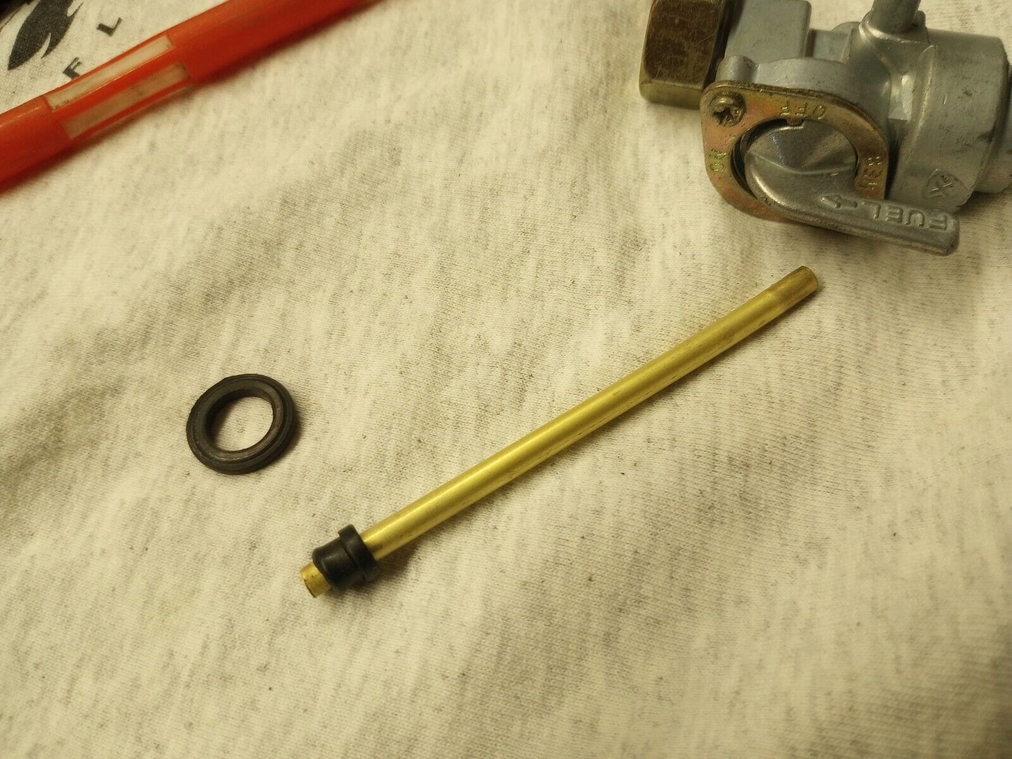 1988-1993 Honda VT1100 Shadow 1100 Gas Valve Fuel Petrol Petcock OEM