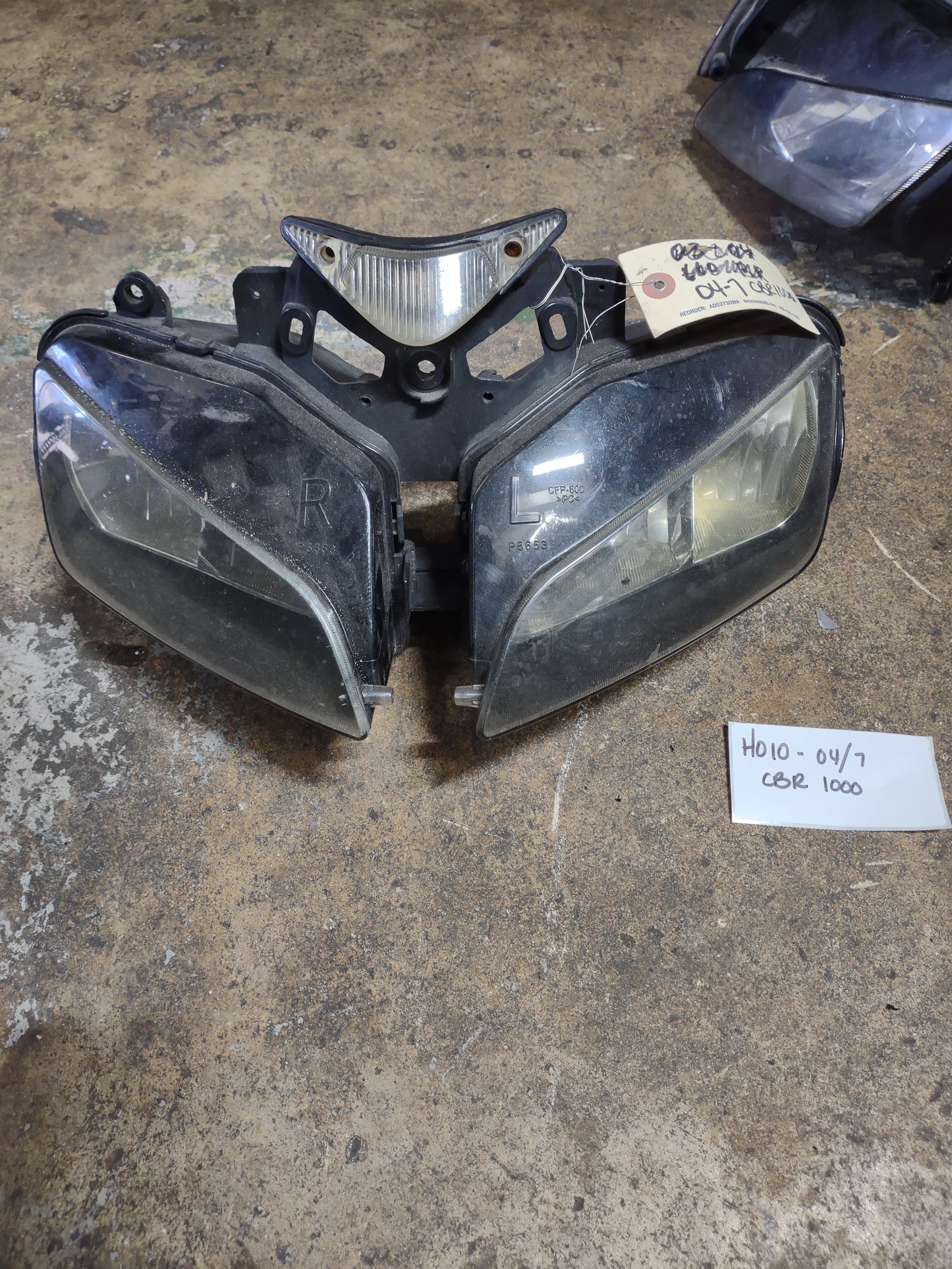 04 05 06 07 CBR1000 Honda CBR 1000 Headlight Head Light Lamp CBR1000RR 1000RR