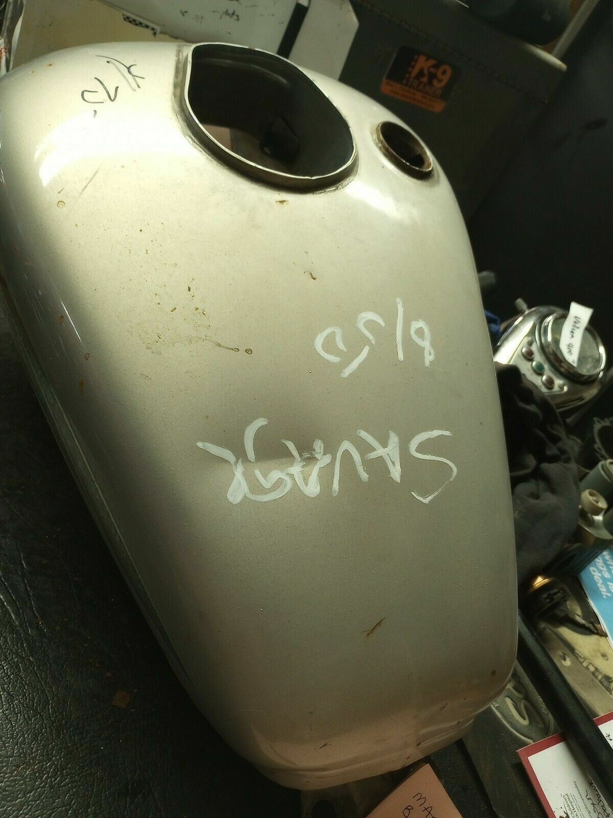 Suzuki s40 best sale gas tank